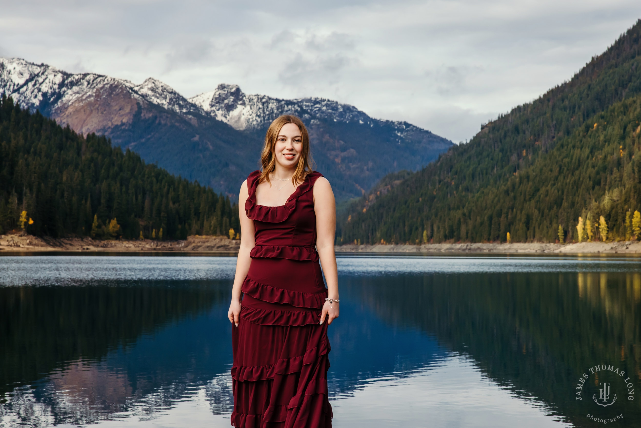 Cascade Mountain adventure high school senior portrait session by Seattle senior photographer James Thomas Long Photography