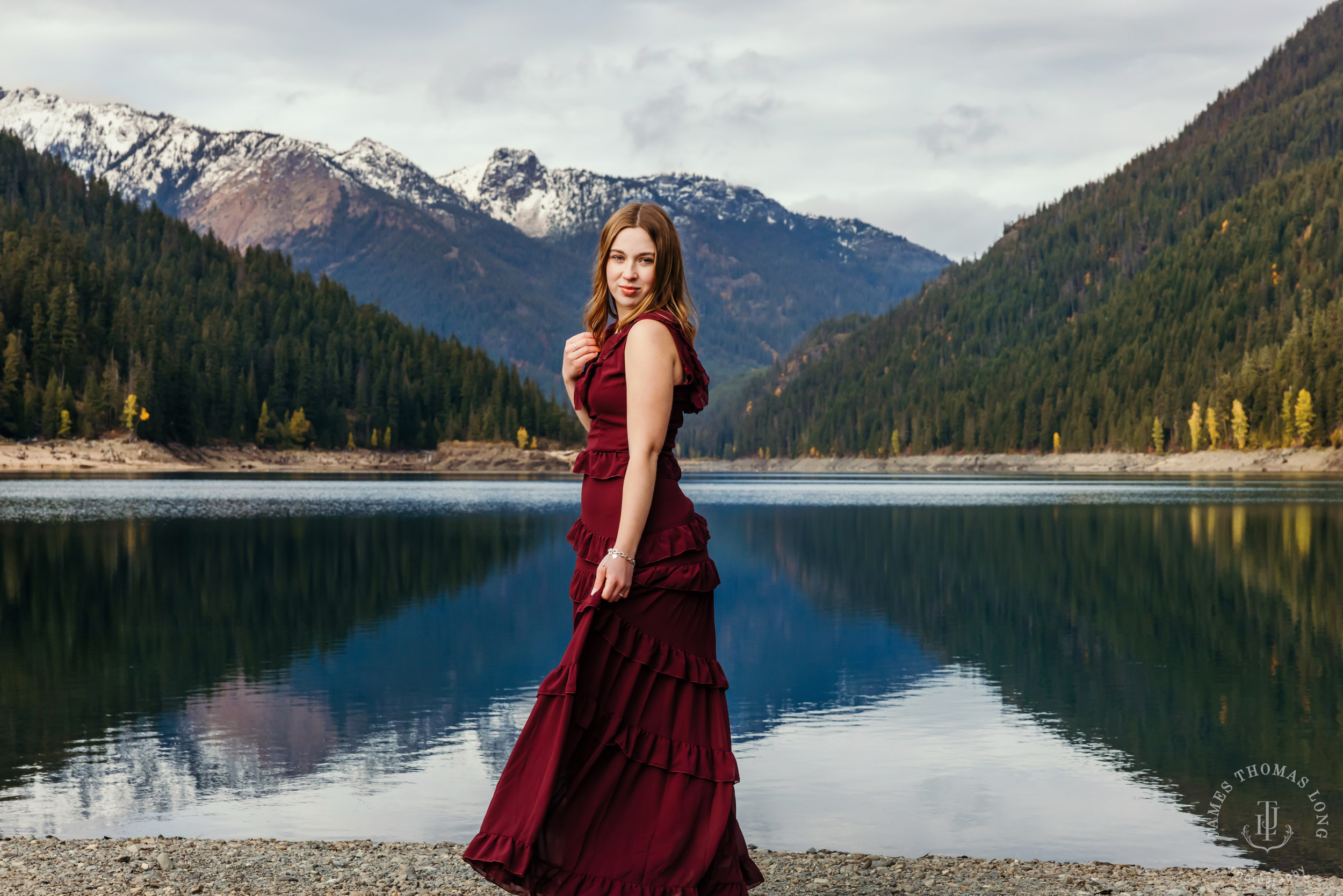 Cascade Mountain adventure high school senior portrait session by Seattle senior photographer James Thomas Long Photography