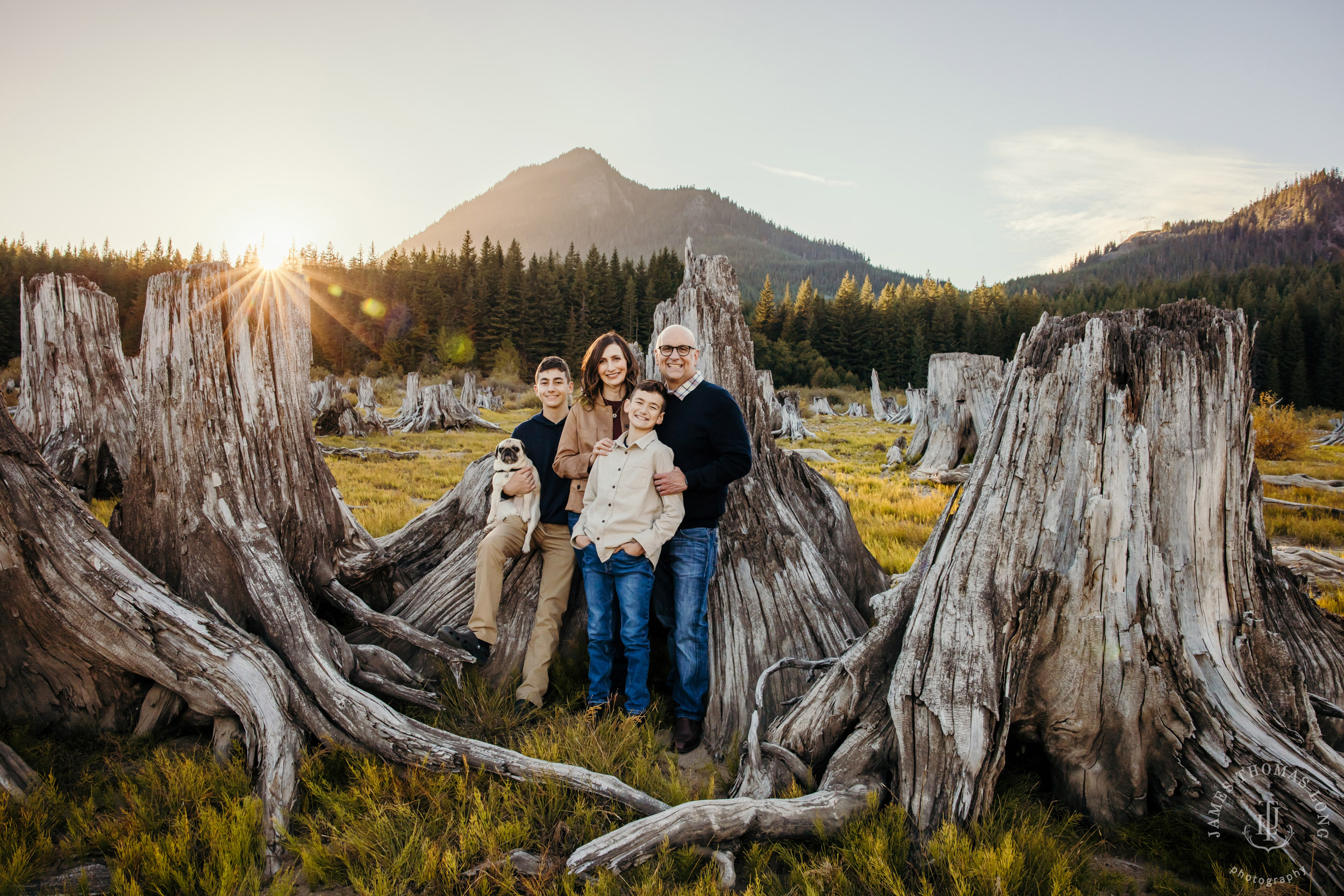 Cascade Mountain adventure family photography session by Snoqualmie family photographer James Thomas Long Photography