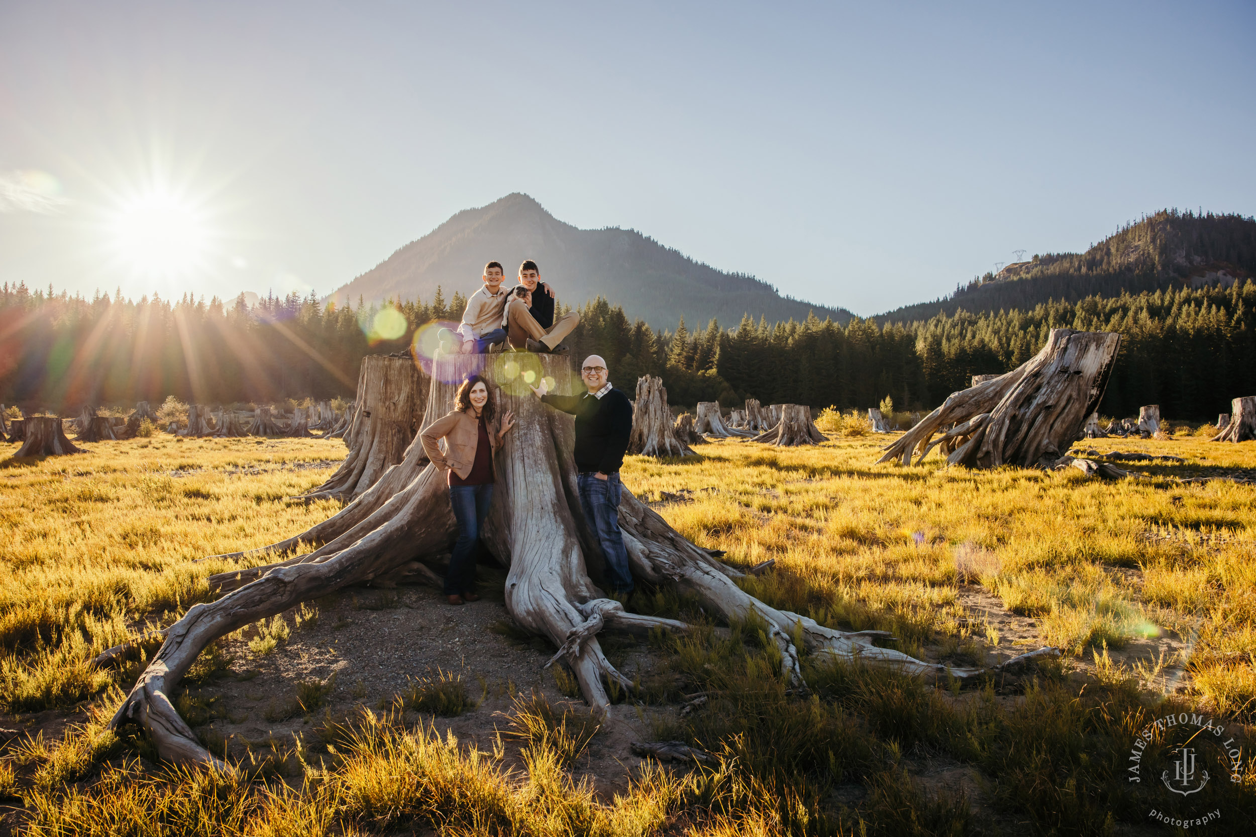 Cascade Mountain adventure family photography session by Snoqualmie family photographer James Thomas Long Photography
