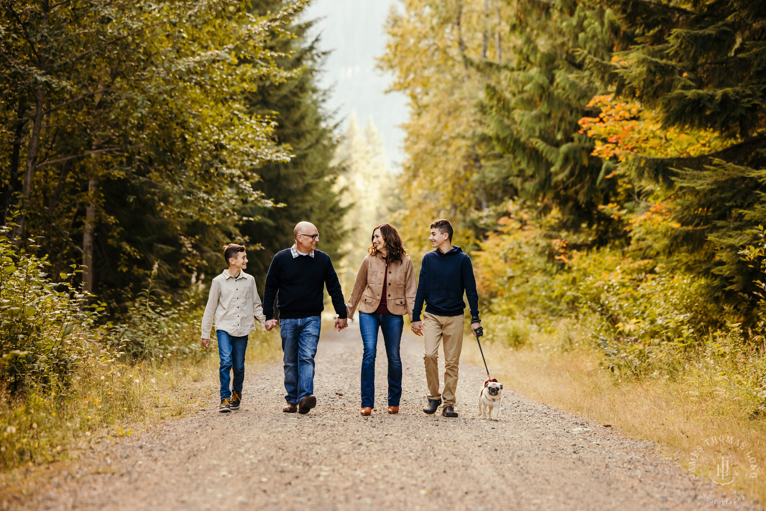 Cascade Mountain adventure family photography session by Snoqualmie family photographer James Thomas Long Photography