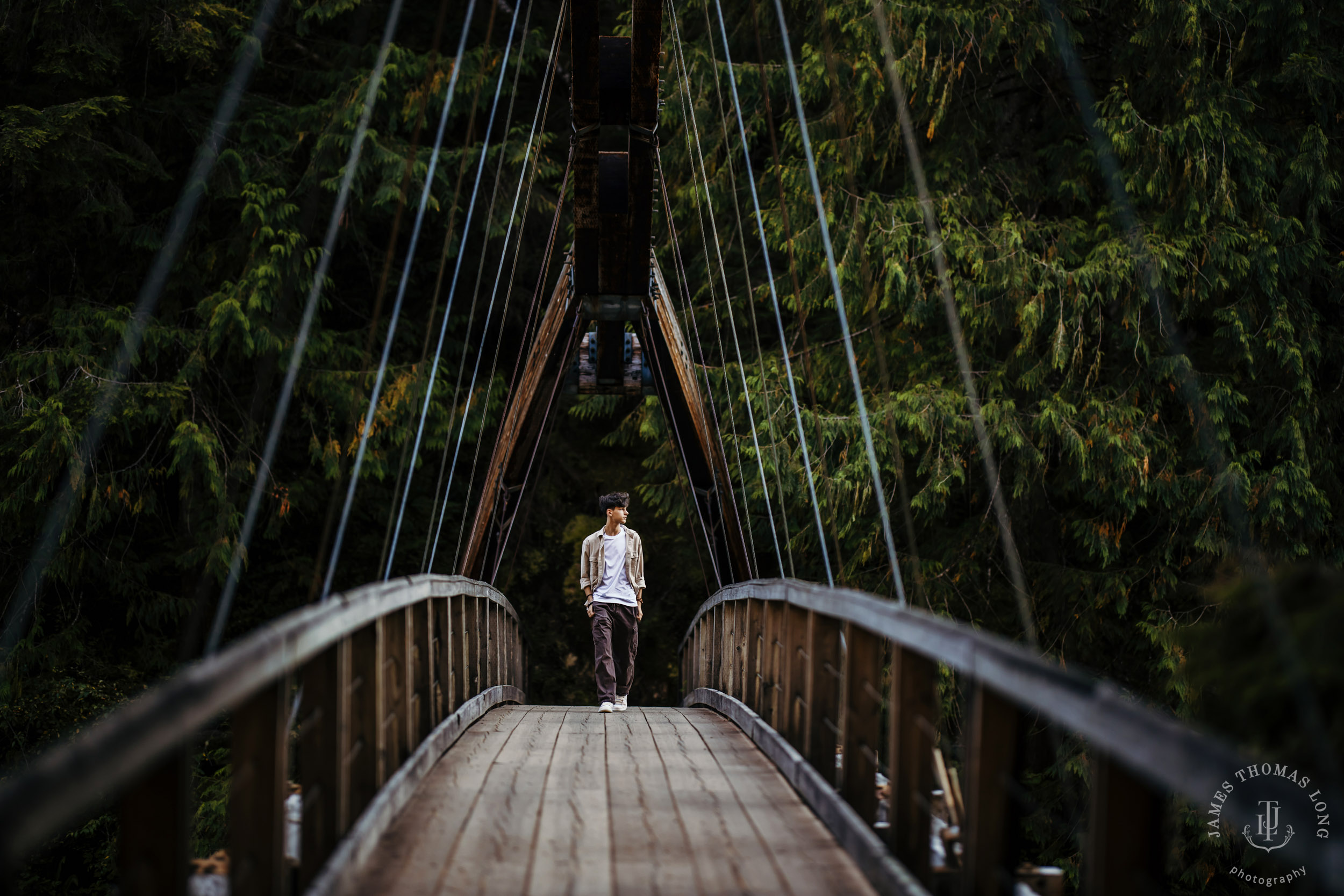 Snoqualmie adventure high school senior session by Snoqualmie senior portrait photographer James Thomas Long Photography