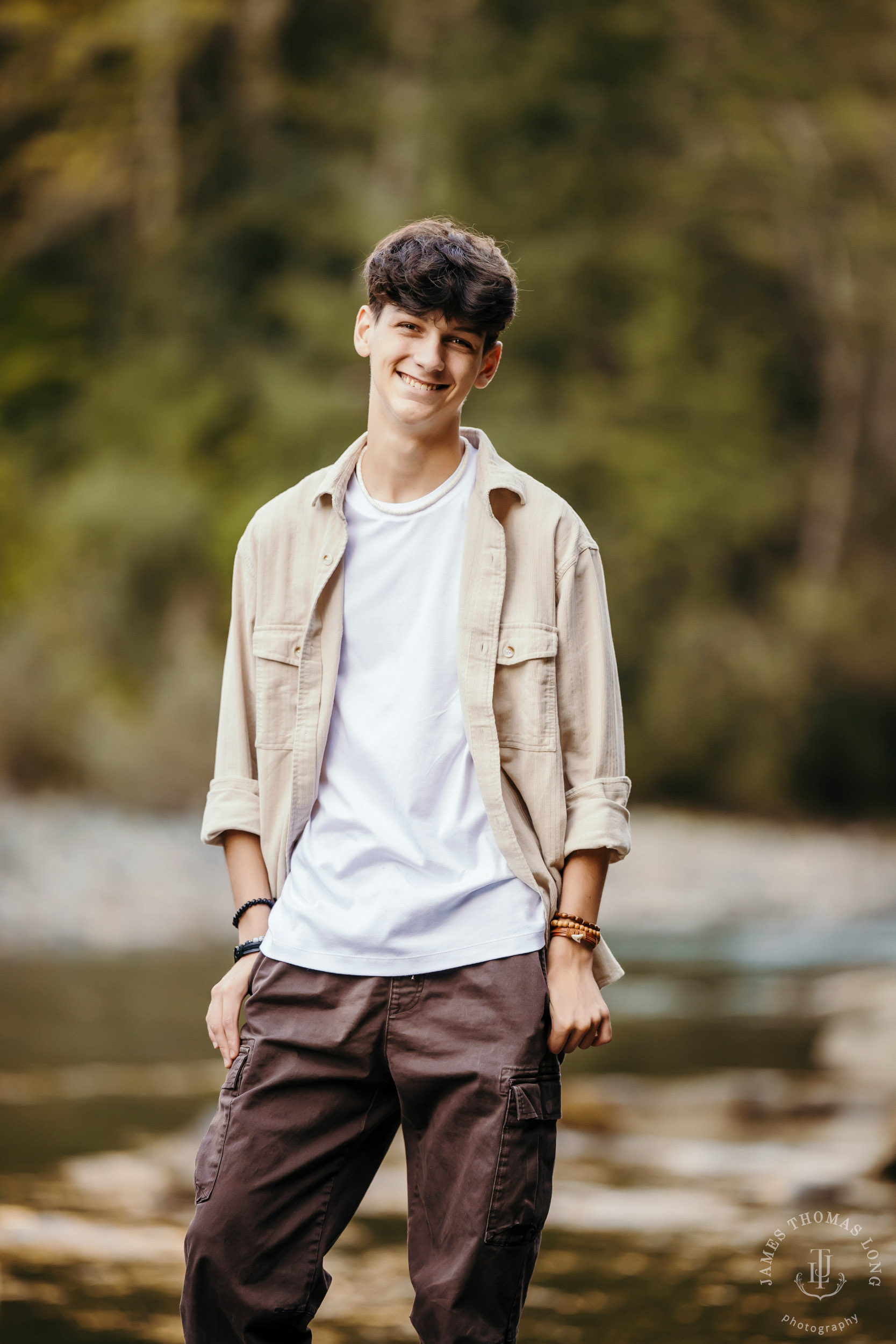 Snoqualmie adventure high school senior session by Snoqualmie senior portrait photographer James Thomas Long Photography