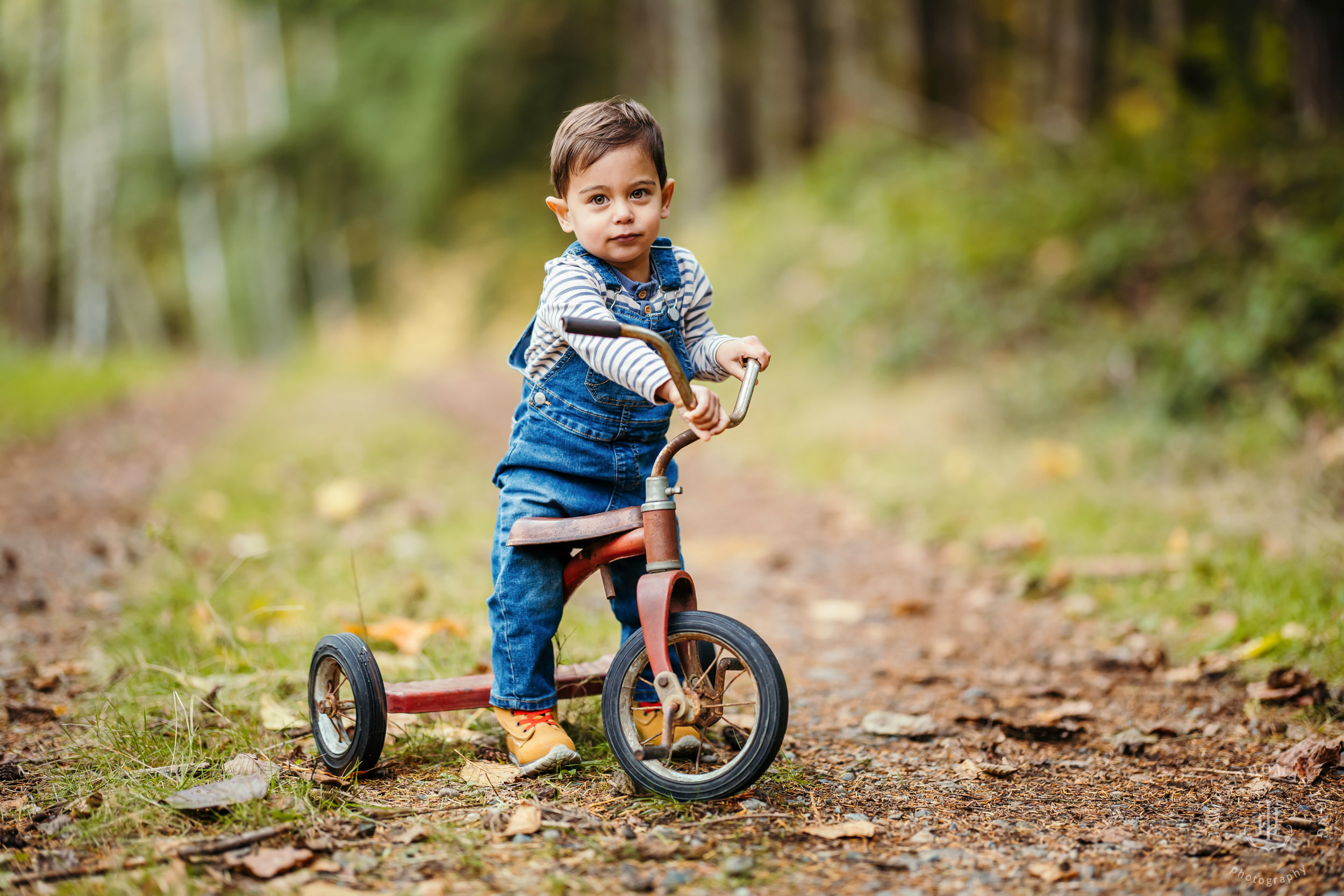 Snoqualmie family photography session by Snoqualmie family photographer James Thomas Long Photography