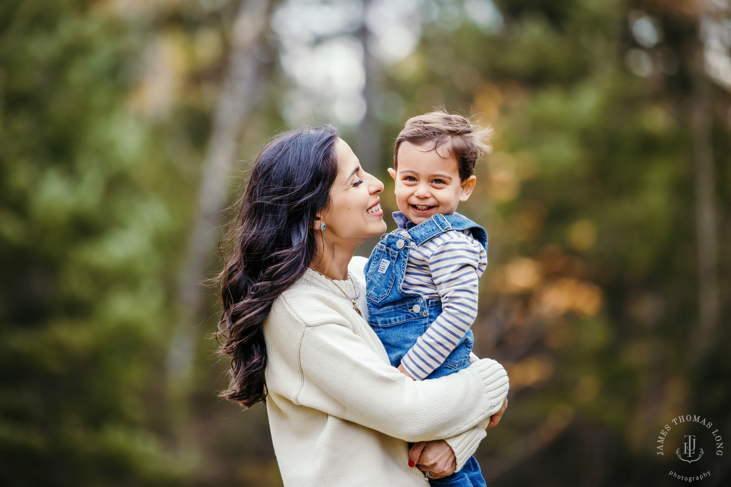 Snoqualmie family photography session by Snoqualmie family photographer James Thomas Long Photography