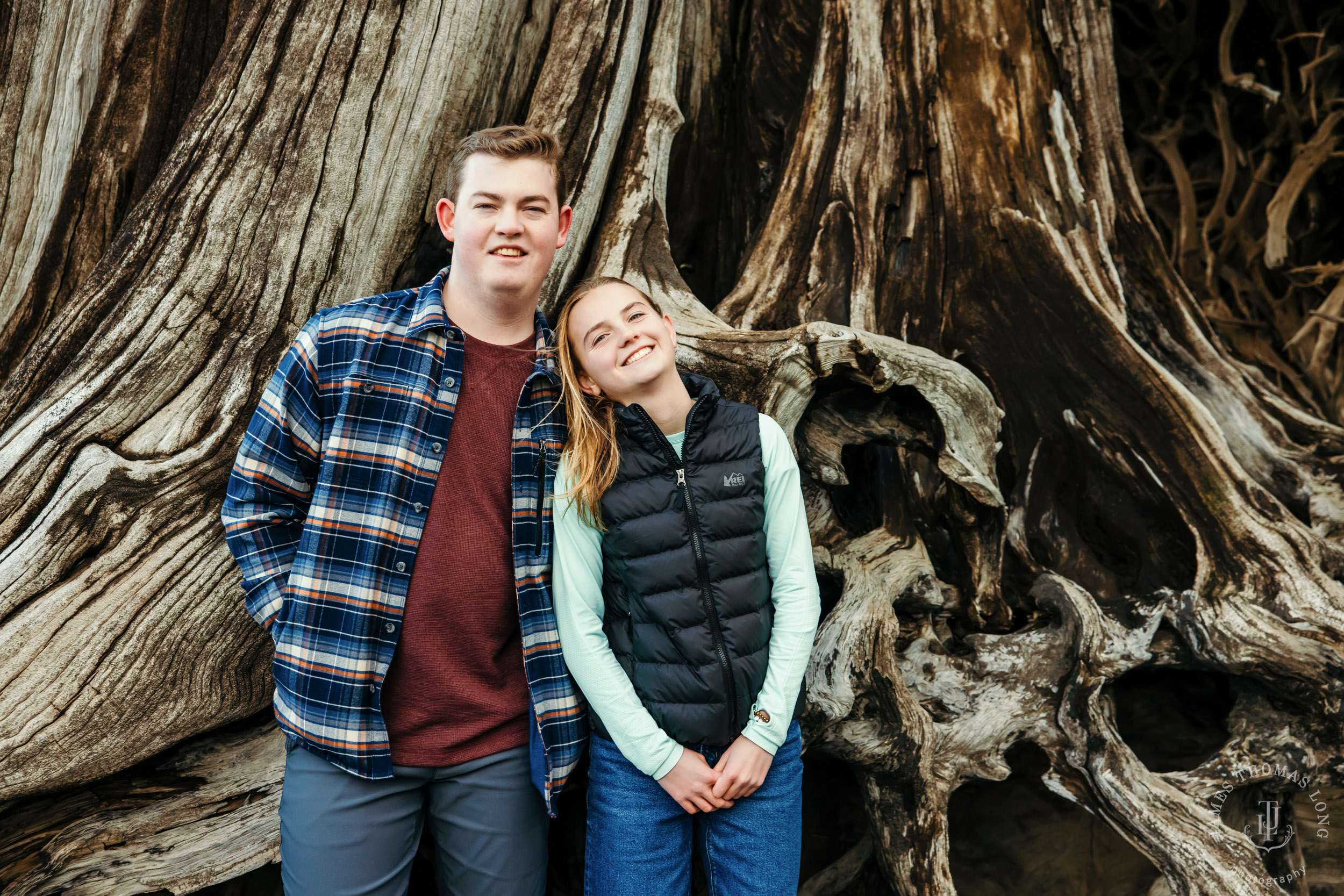 North Bend Cascade Mountain high school senior portrait session by Snoqualmie senior portrait photographer James Thomas Long Photography