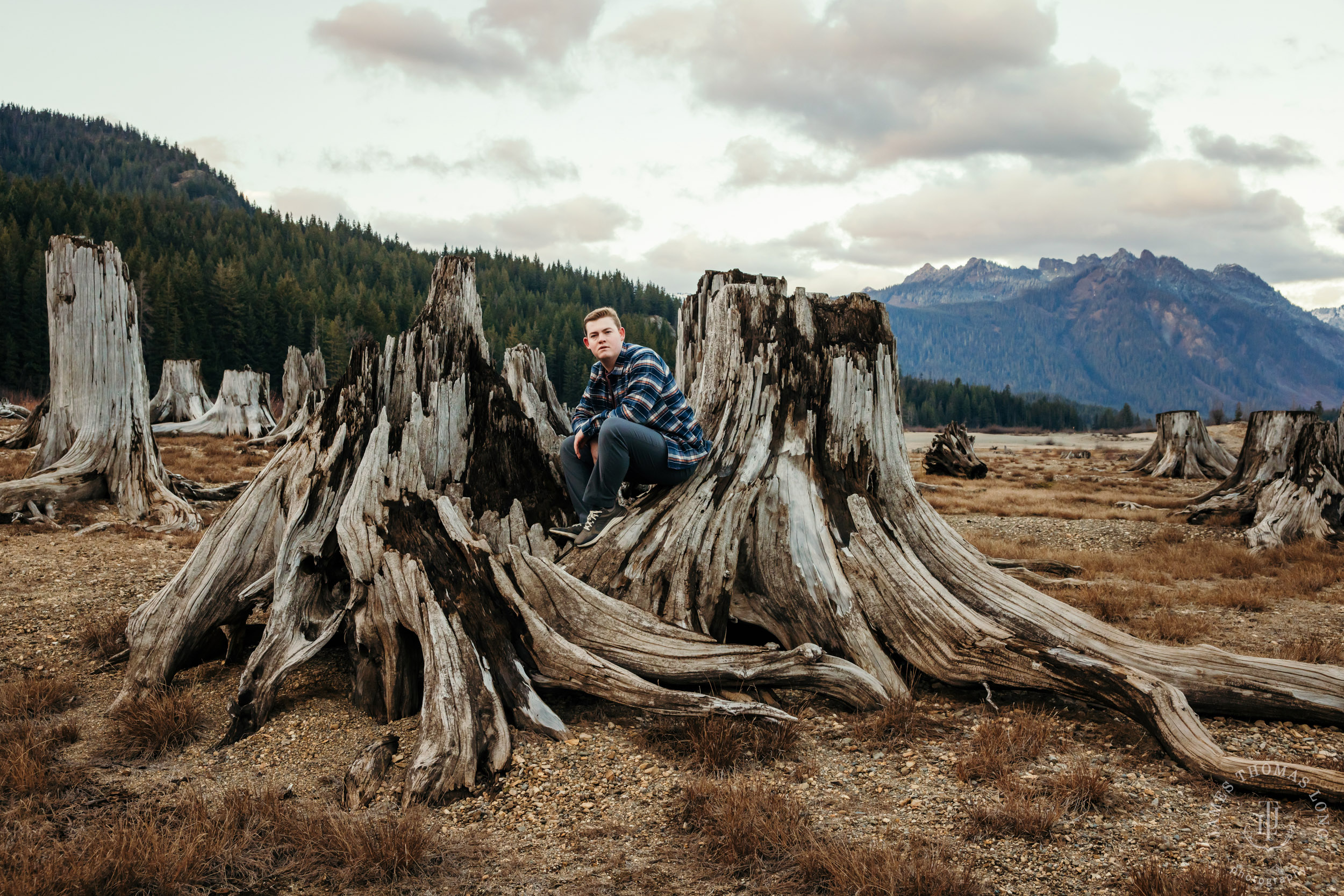 North Bend Cascade Mountain high school senior portrait session by Snoqualmie senior portrait photographer James Thomas Long Photography