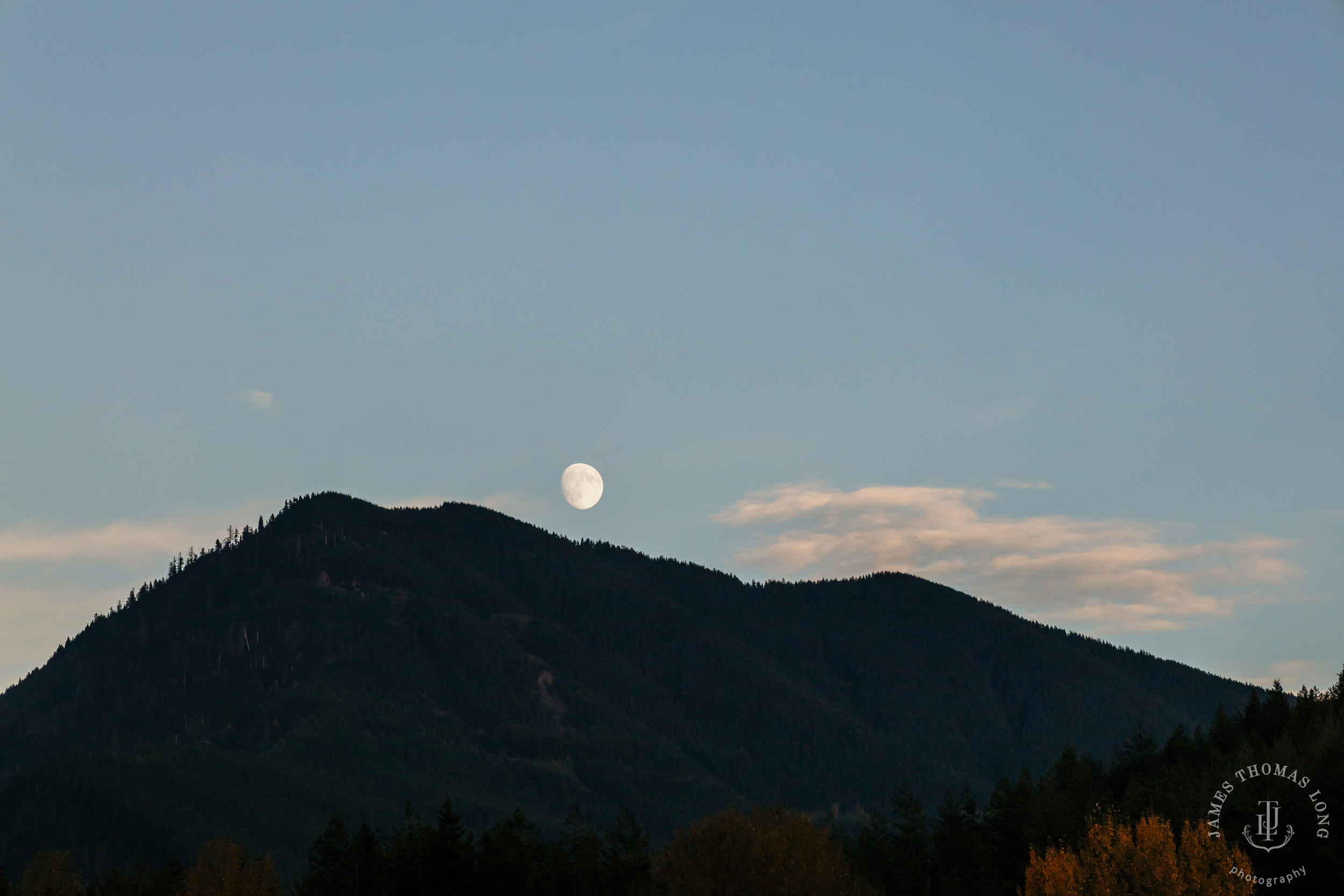 North Bend high school senior portrait session by Snoqualmie senior portrait photographer James Thomas Long Photography