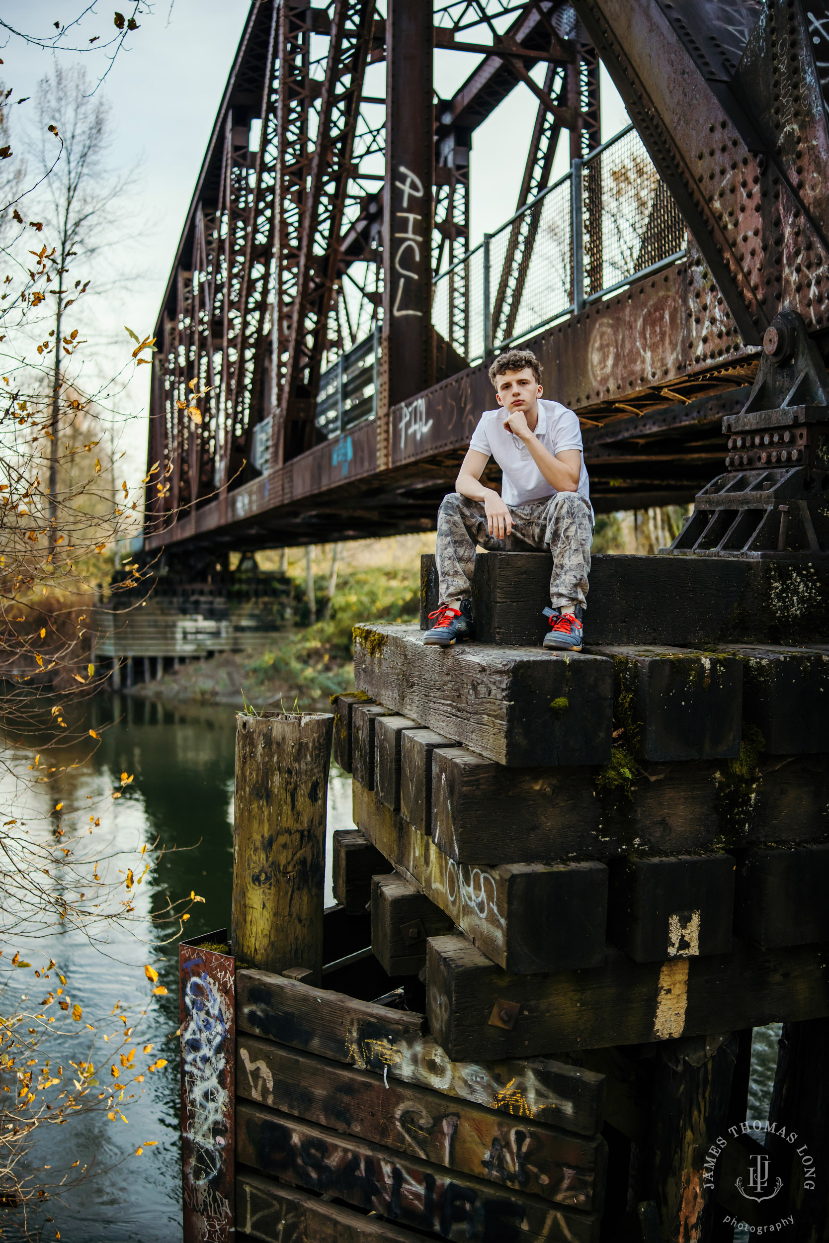 Snoqualmie high school senior portrait session by Snoqualmie senior portrait photographer James Thomas Long Photography