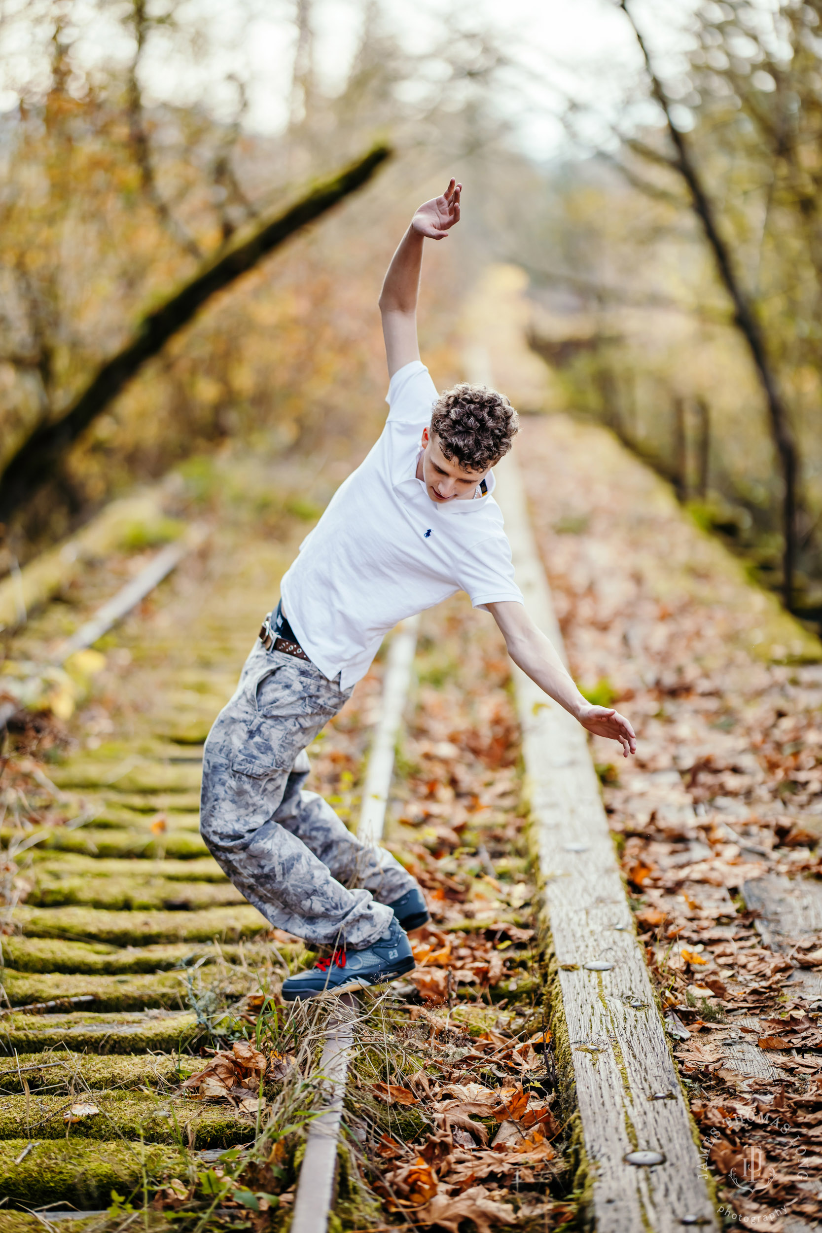 Snoqualmie high school senior portrait session by Snoqualmie senior portrait photographer James Thomas Long Photography