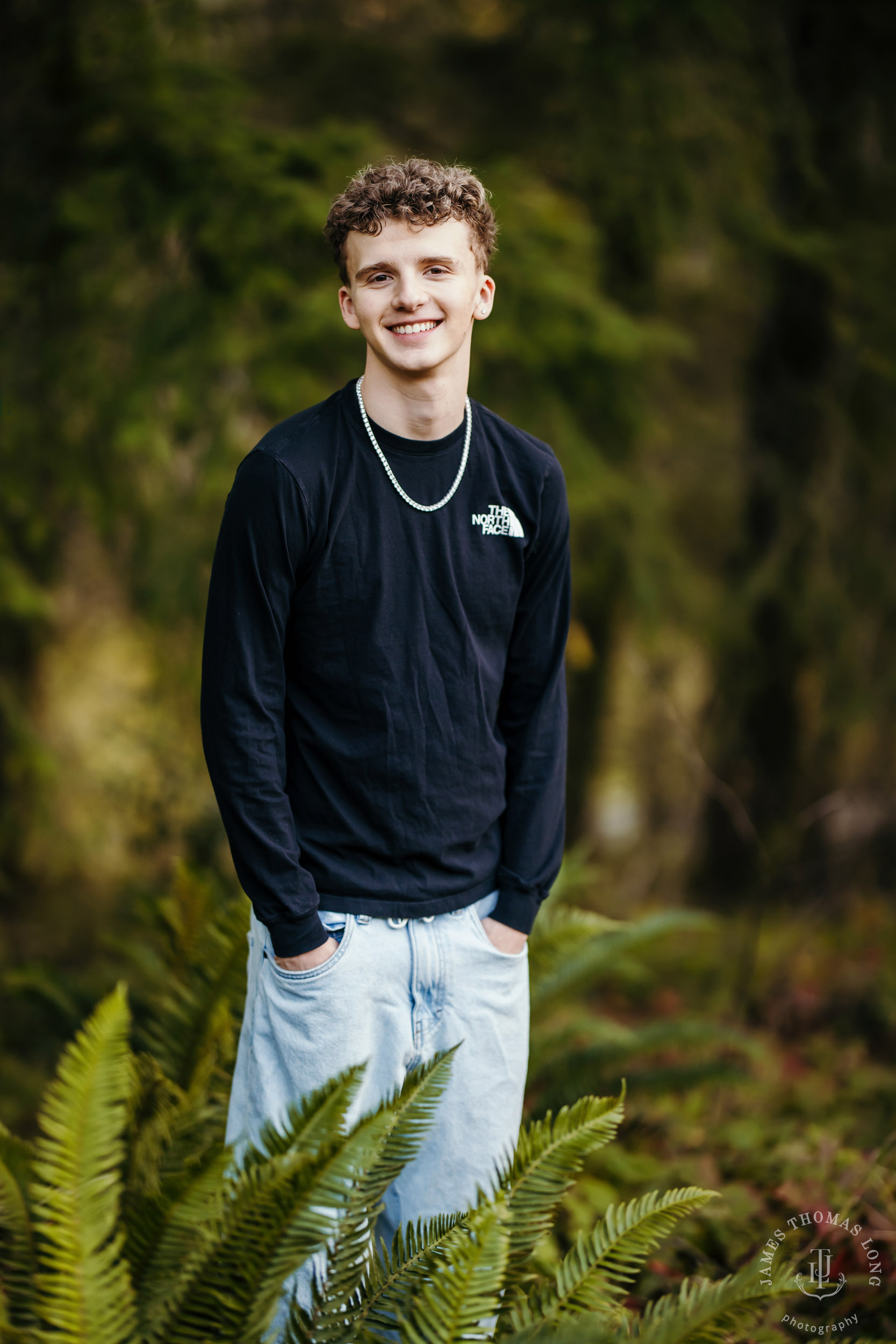 Snoqualmie high school senior portrait session by Snoqualmie senior portrait photographer James Thomas Long Photography