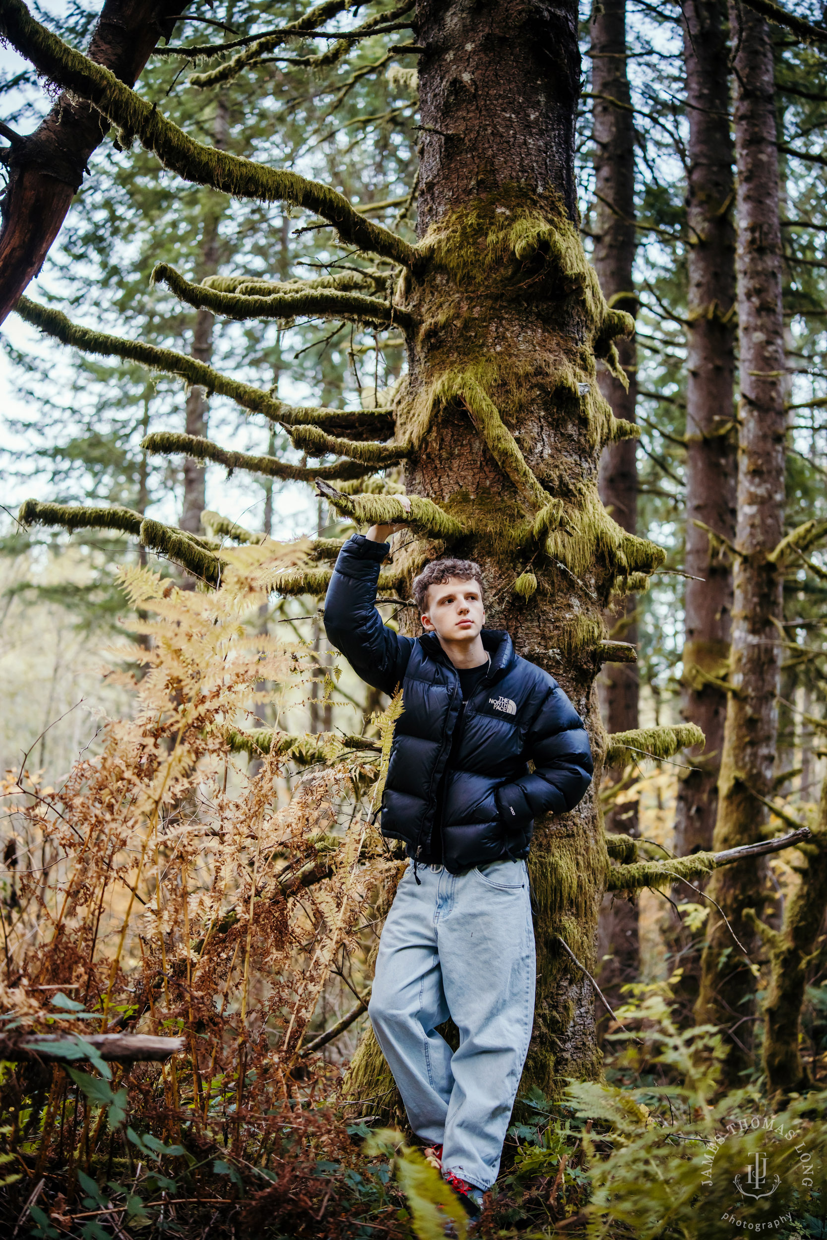 Snoqualmie high school senior portrait session by Snoqualmie senior portrait photographer James Thomas Long Photography