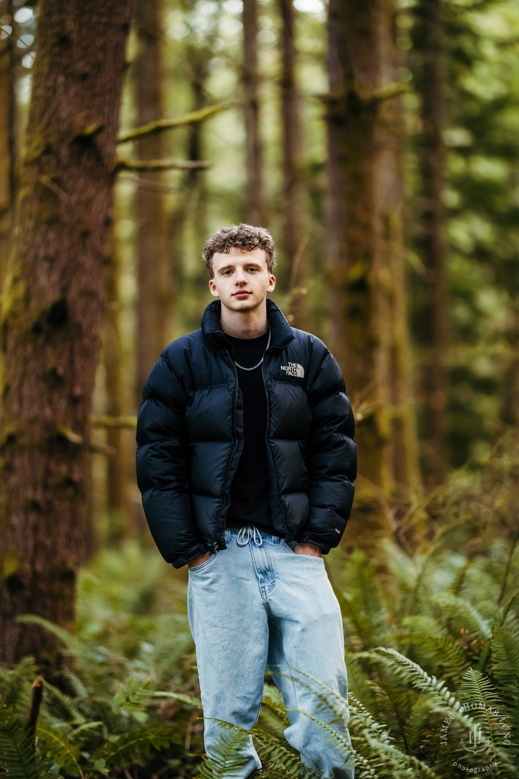 Snoqualmie high school senior portrait session by Snoqualmie senior portrait photographer James Thomas Long Photography