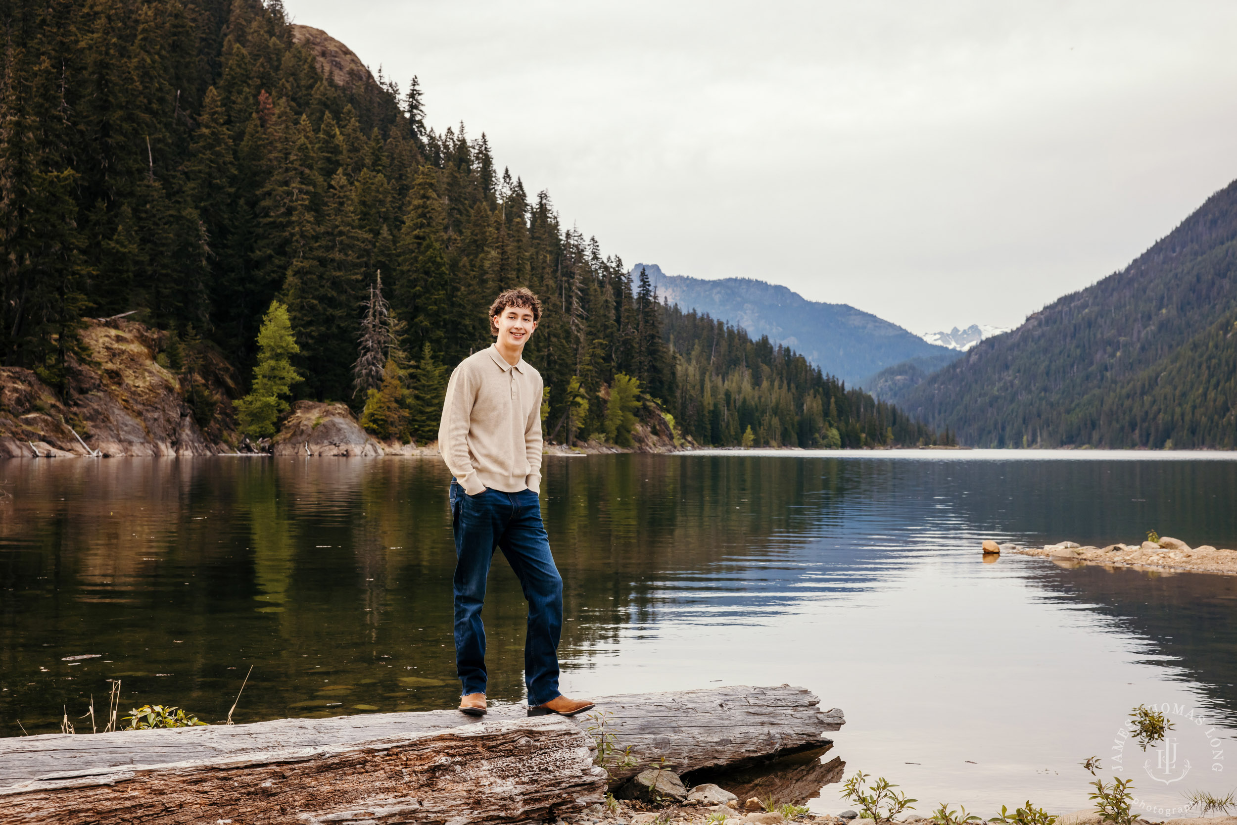Snoqualmie Cascade Mountain high school senior portrait session by Snoqualmie senior photographer James Thomas Long Photography