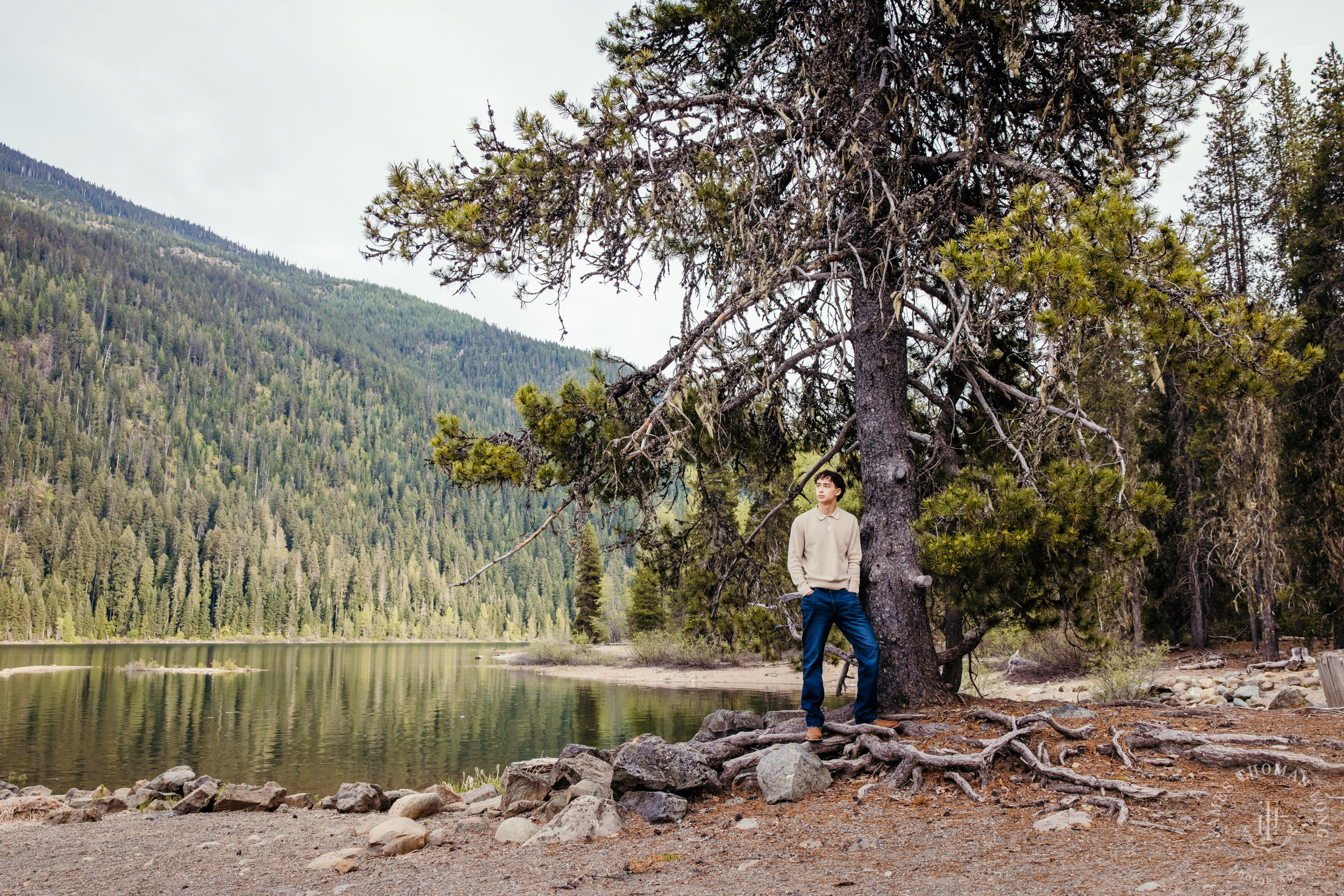 Snoqualmie Cascade Mountain high school senior portrait session by Snoqualmie senior photographer James Thomas Long Photography