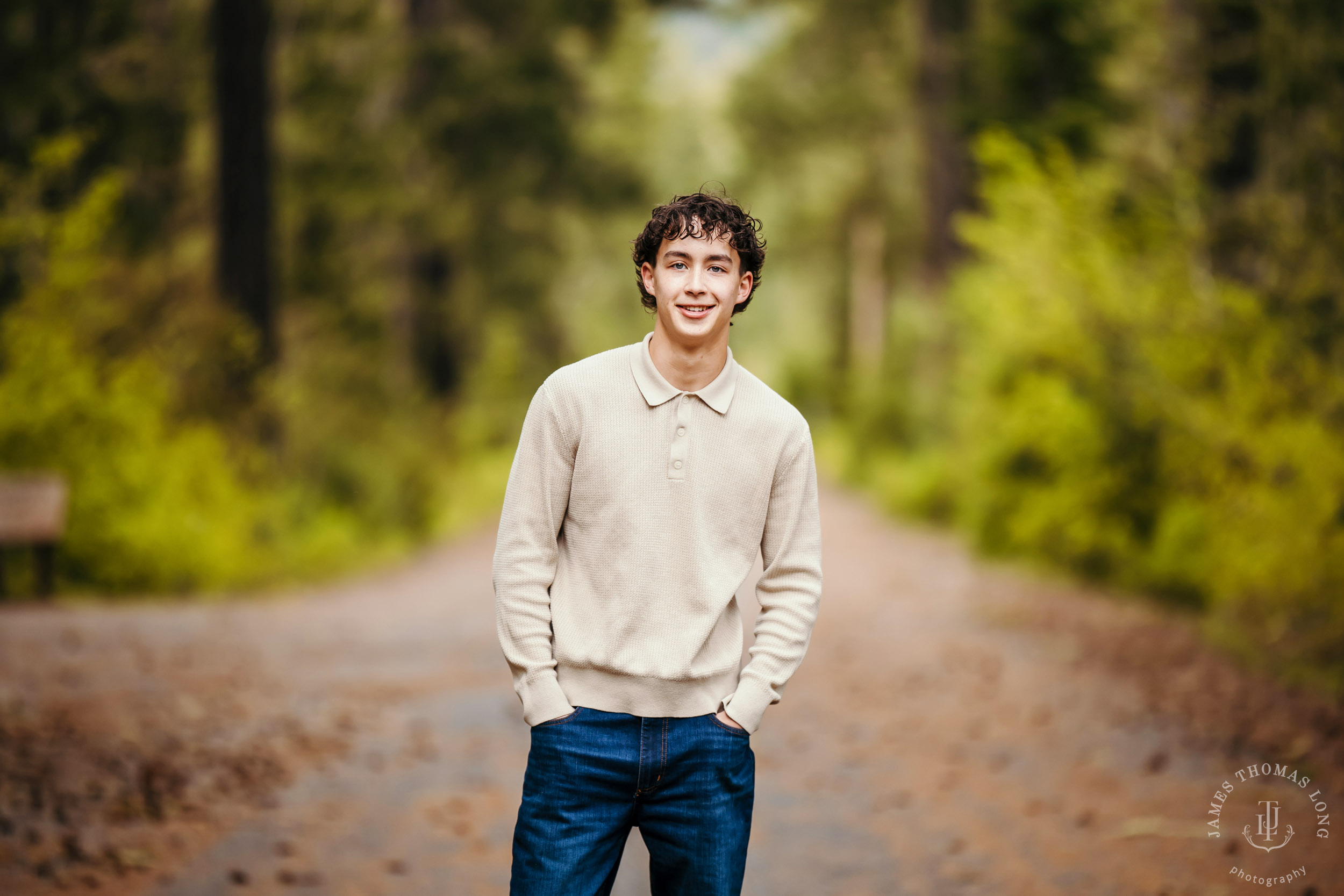 Snoqualmie Cascade Mountain high school senior portrait session by Snoqualmie senior photographer James Thomas Long Photography