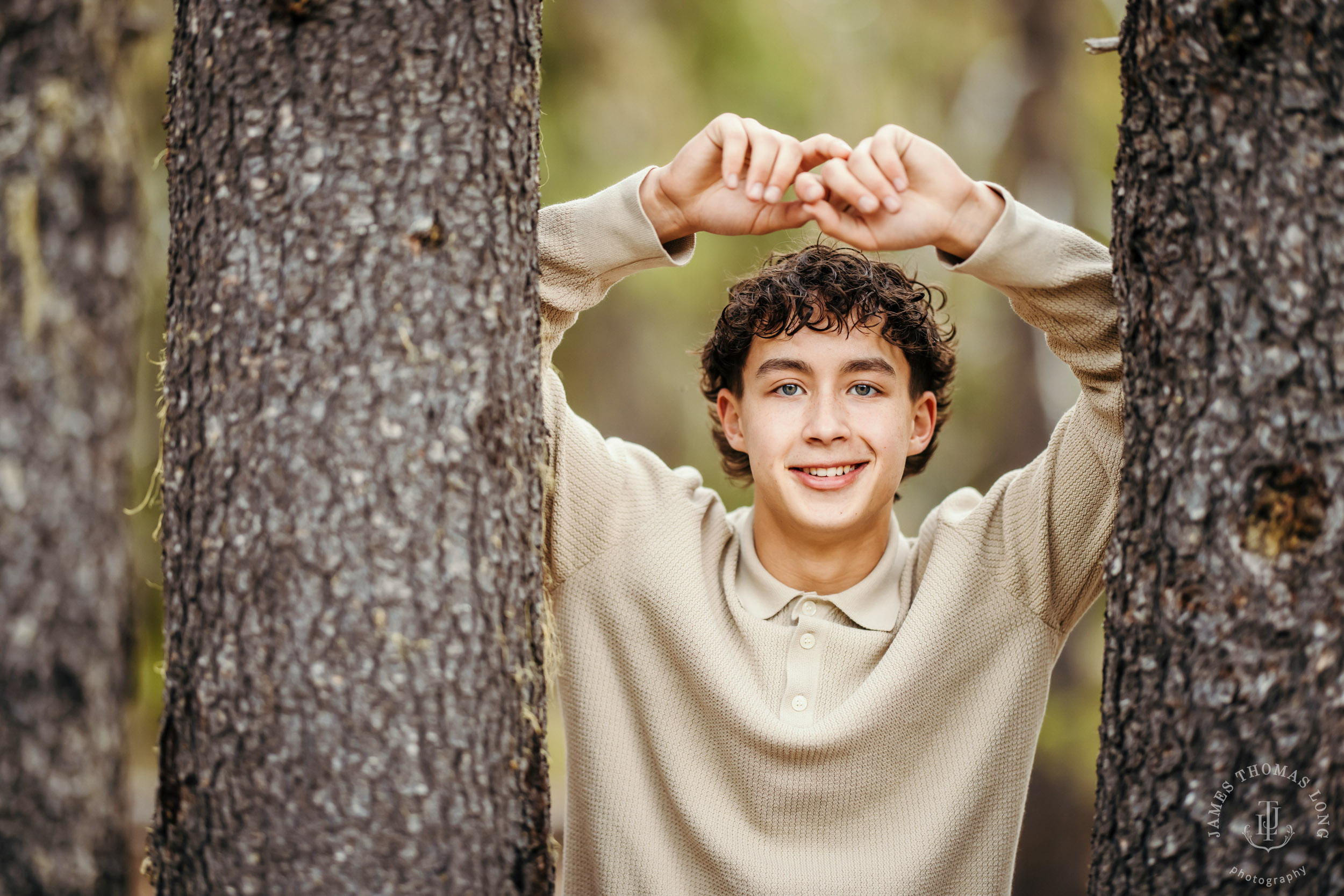 Snoqualmie Cascade Mountain high school senior portrait session by Snoqualmie senior photographer James Thomas Long Photography