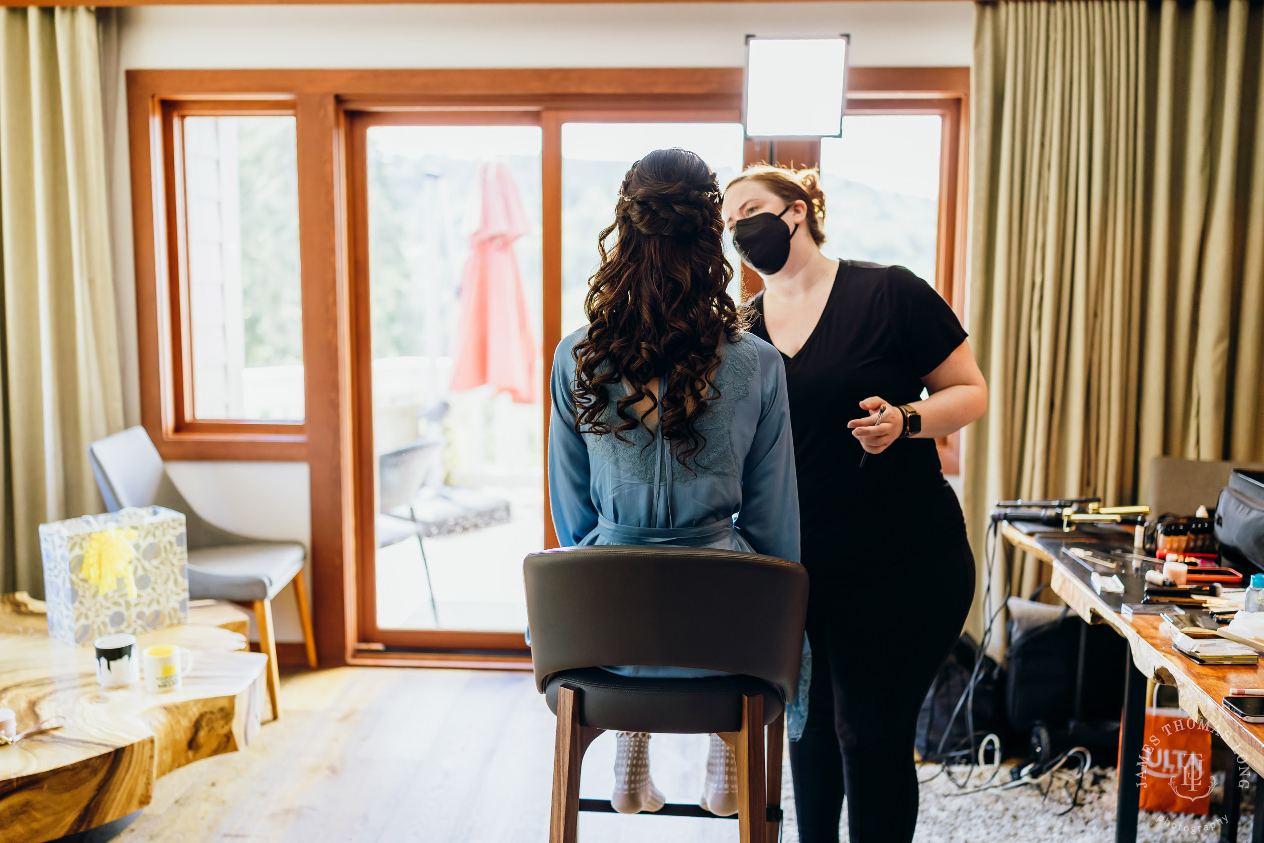 Salish Lodge Snoqualmie wedding by Seattle wedding photographer James Thomas Long Photography
