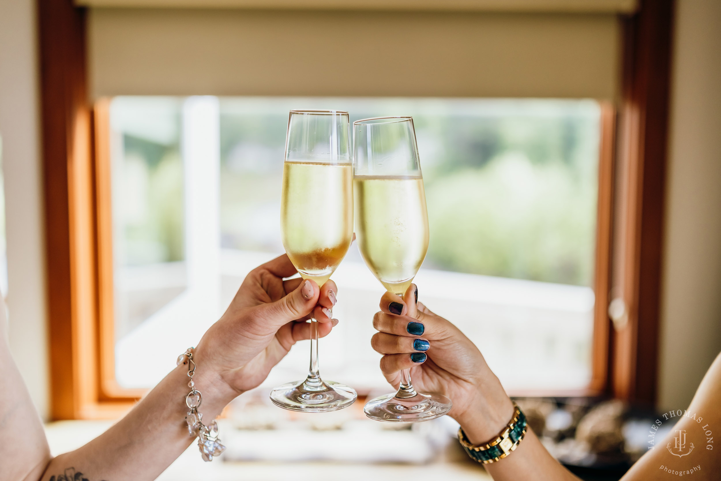 Salish Lodge Snoqualmie wedding by Seattle wedding photographer James Thomas Long Photography