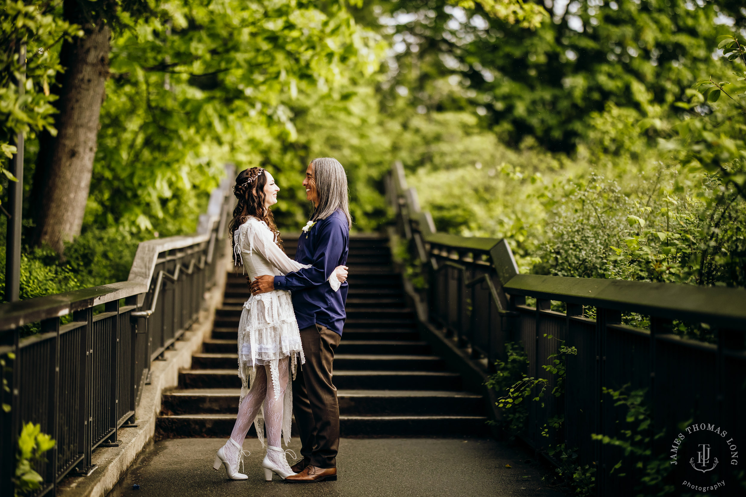 Salish Lodge Snoqualmie wedding by Seattle wedding photographer James Thomas Long Photography