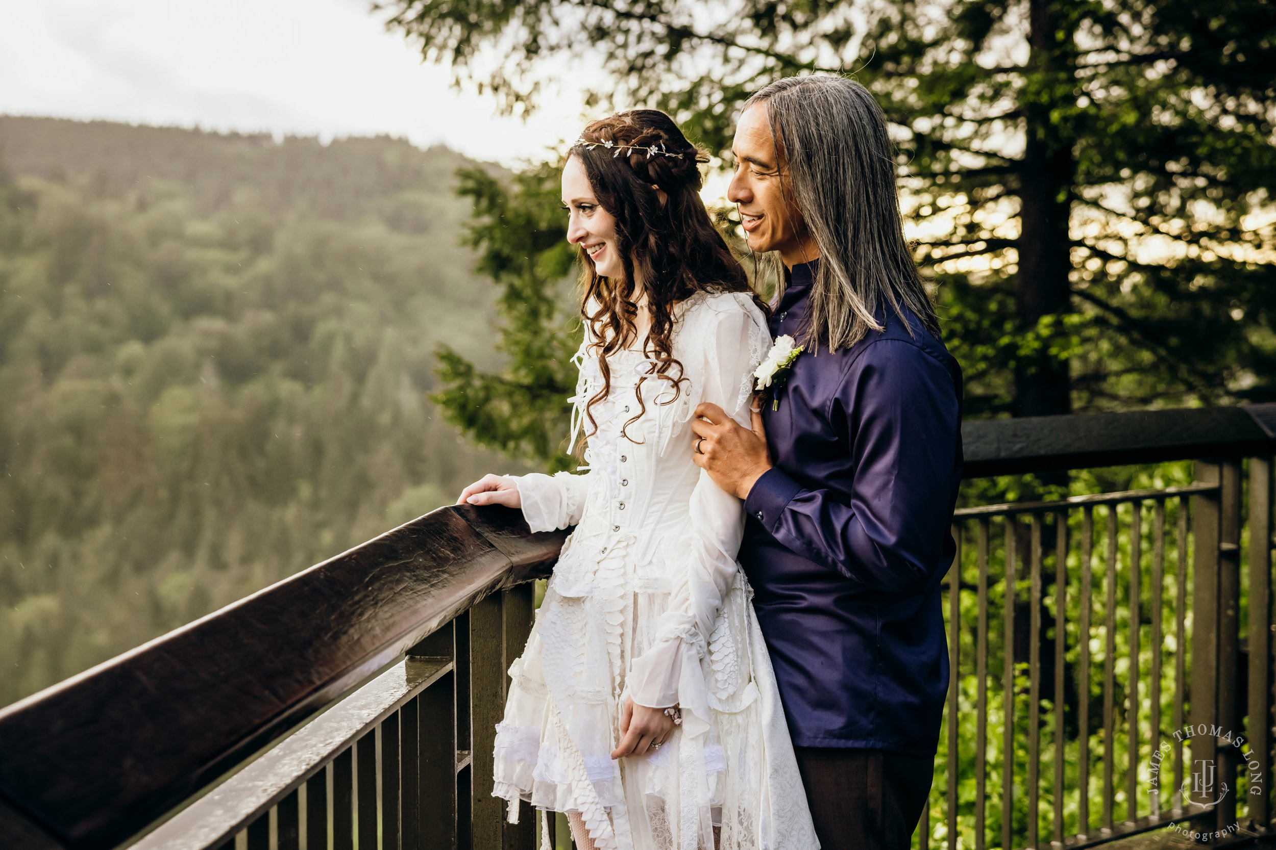 Salish Lodge Snoqualmie wedding by Seattle wedding photographer James Thomas Long Photography