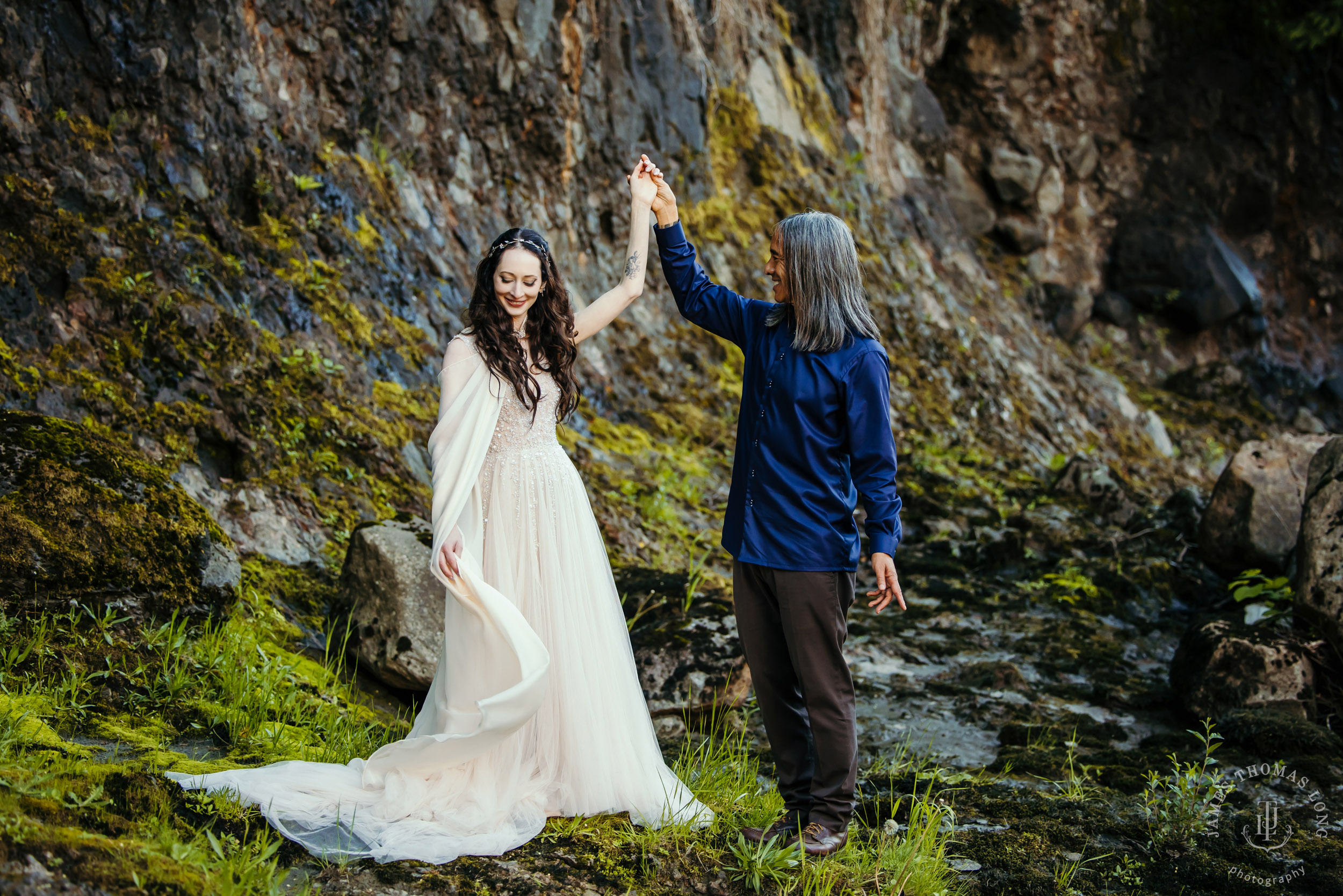 Snoqualmie Falls adventure wedding by Snoqualmie wedding photographer James Thomas Long Photography