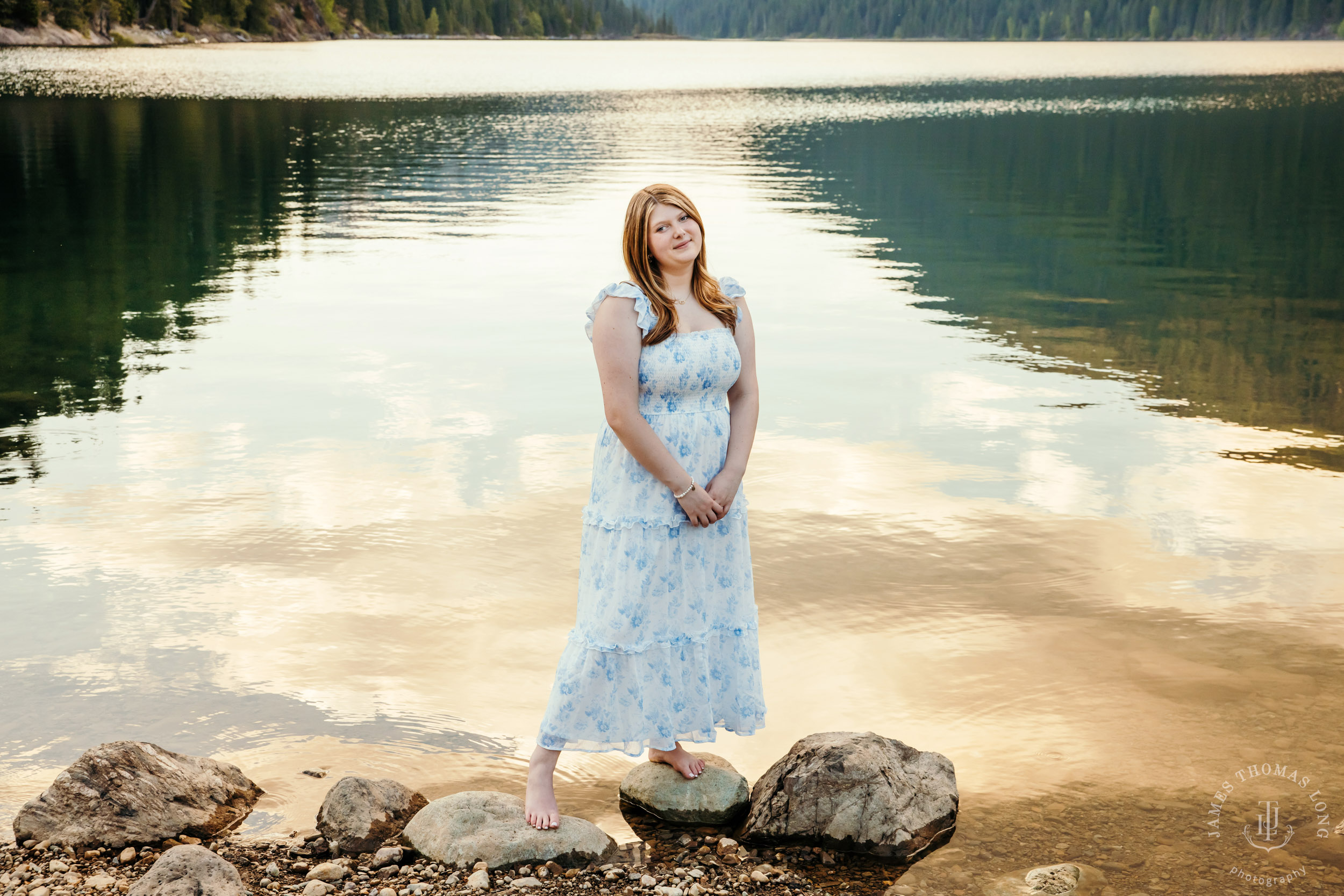 Cascade Mountain Mout Si High School senior portrait session by Snoqualmie senior portrait photographer James Thomas Long Photography