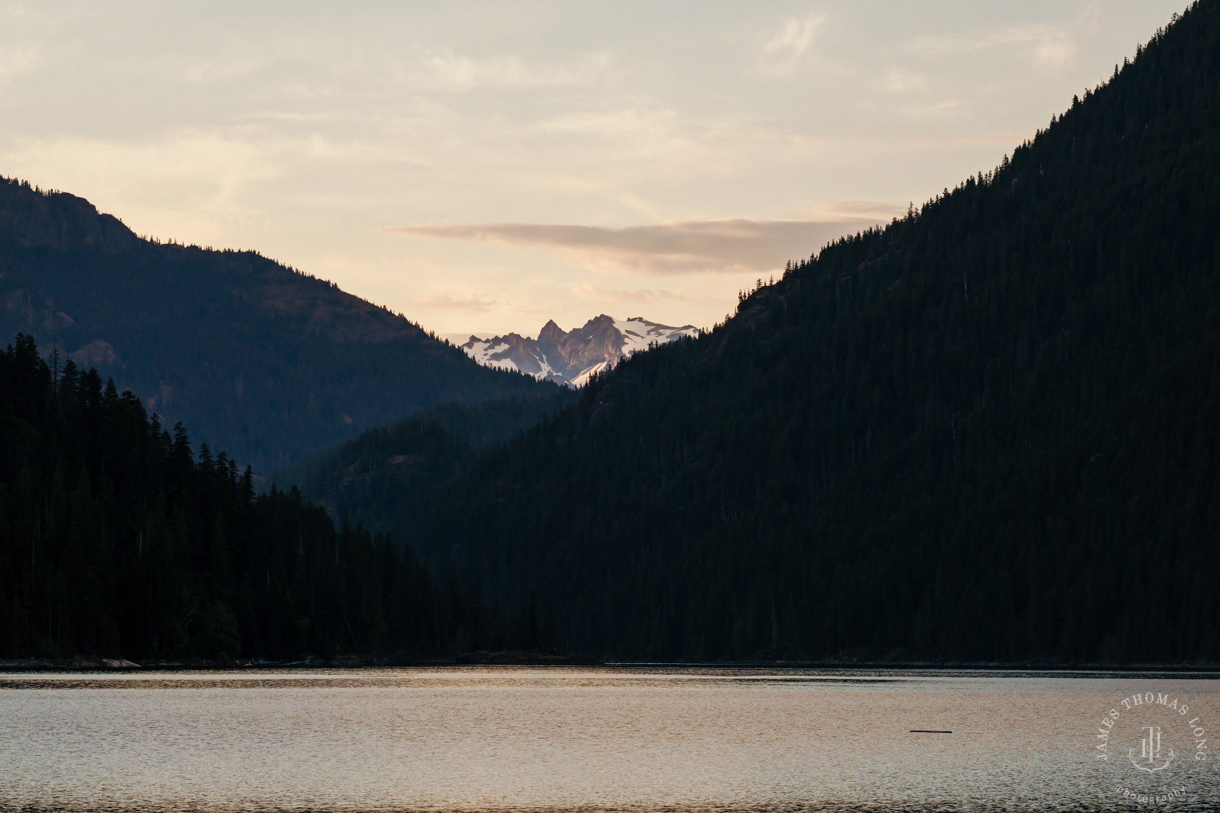 Cascade Mountain Mout Si High School senior portrait session by Snoqualmie senior portrait photographer James Thomas Long Photography