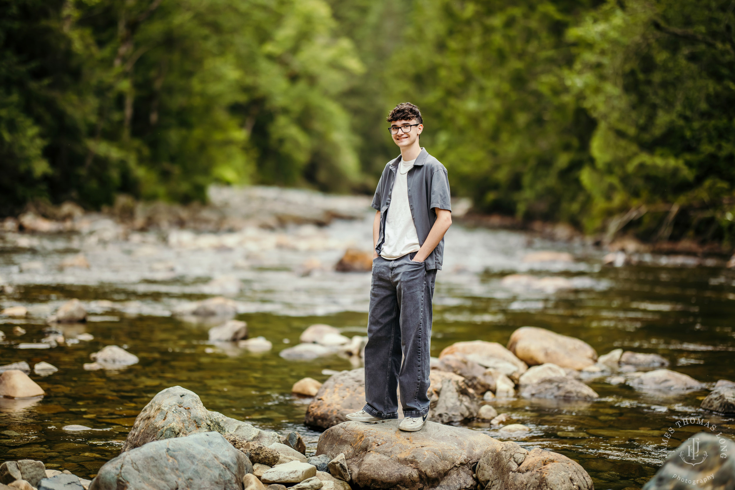Cascade Mountain forest high school senior portrait session by Snoqualmie senior portrait photographer James Thomas Long Photography