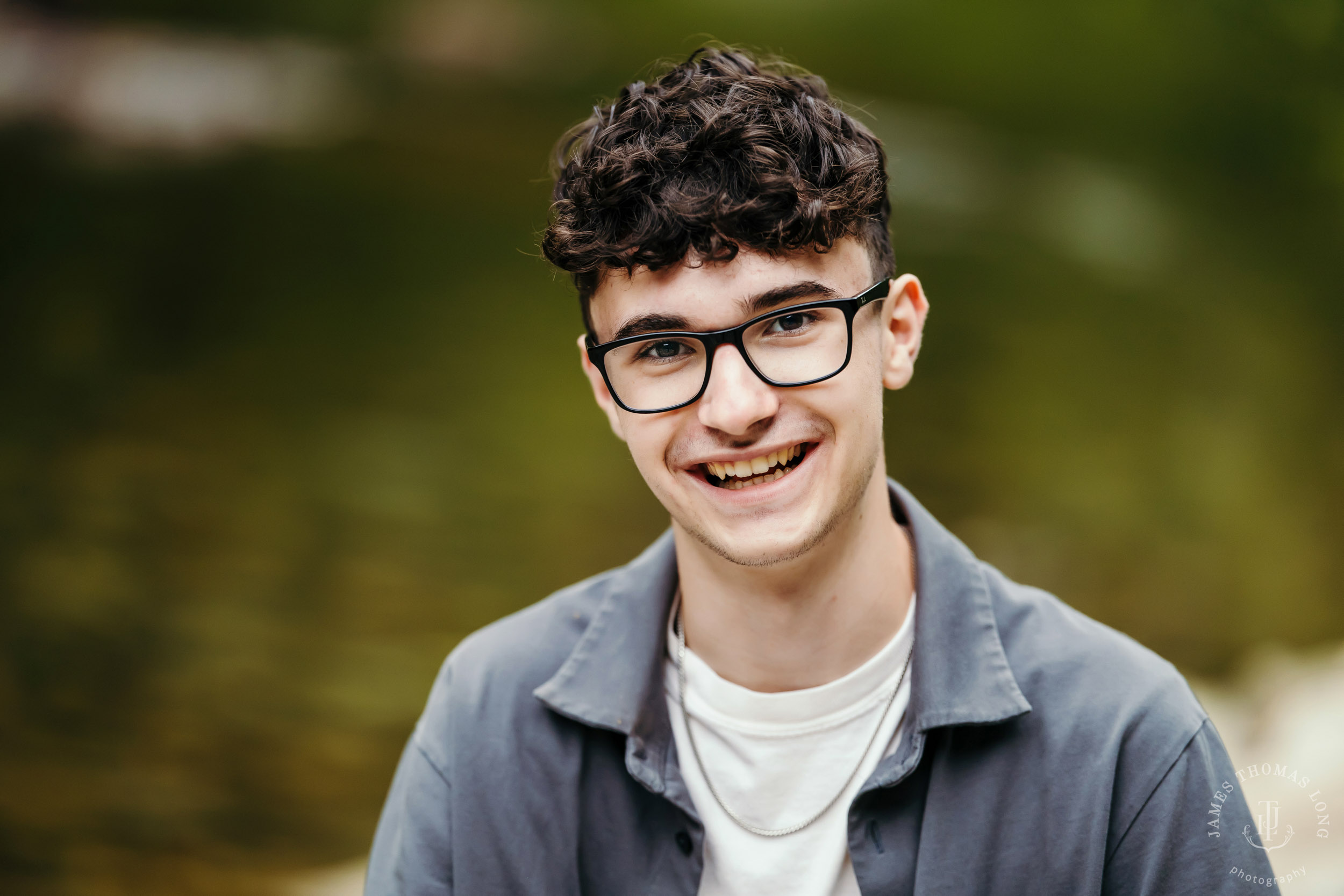 Cascade Mountain forest high school senior portrait session by Snoqualmie senior portrait photographer James Thomas Long Photography