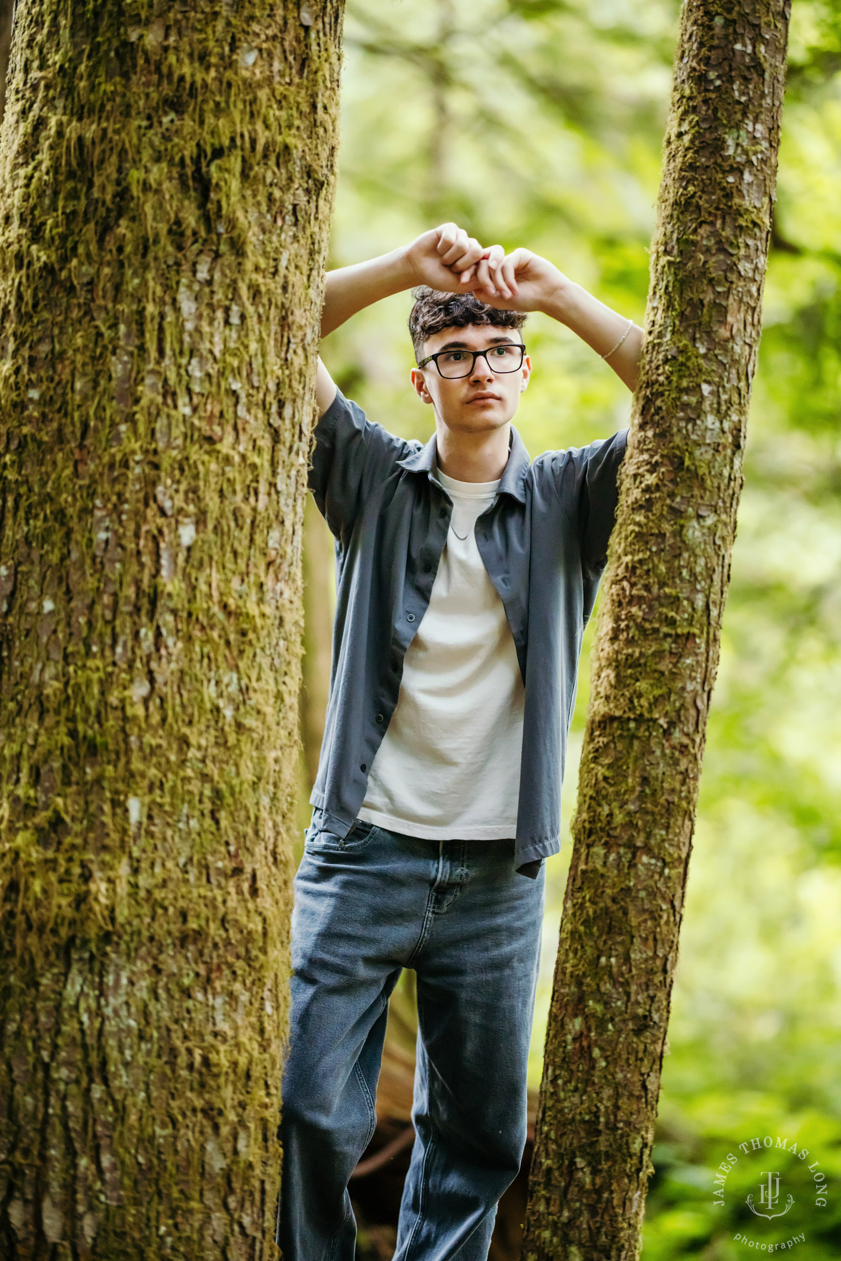Cascade Mountain forest high school senior portrait session by Snoqualmie senior portrait photographer James Thomas Long Photography