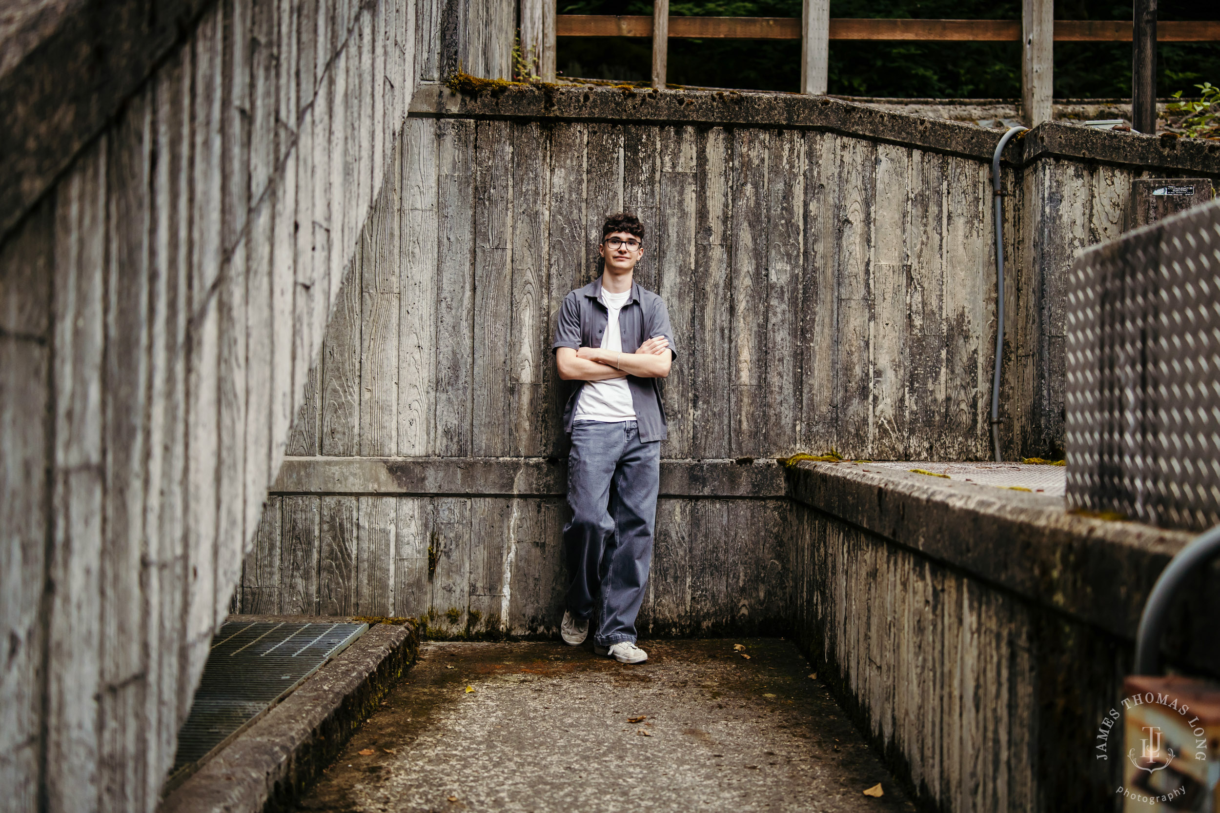 Cascade Mountain forest high school senior portrait session by Snoqualmie senior portrait photographer James Thomas Long Photography