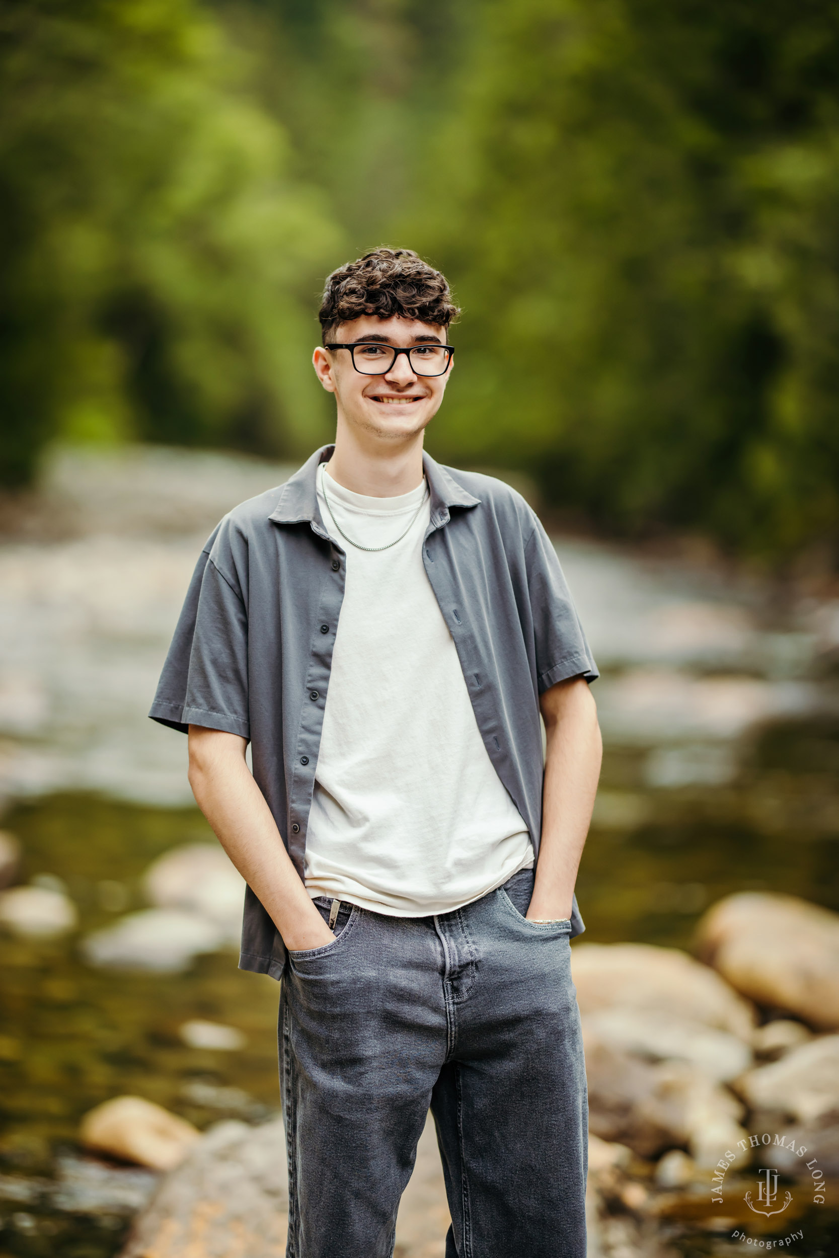 Cascade Mountain forest high school senior portrait session by Snoqualmie senior portrait photographer James Thomas Long Photography