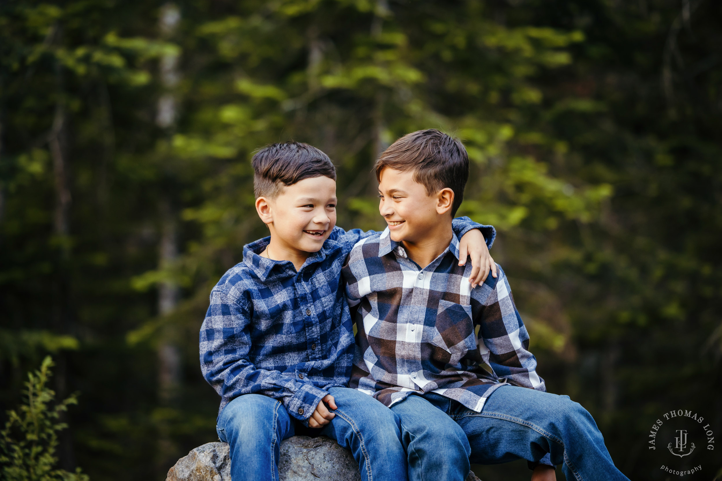 Mount Rainier family photography session by Seattle family photographer James Thomas Long Photography