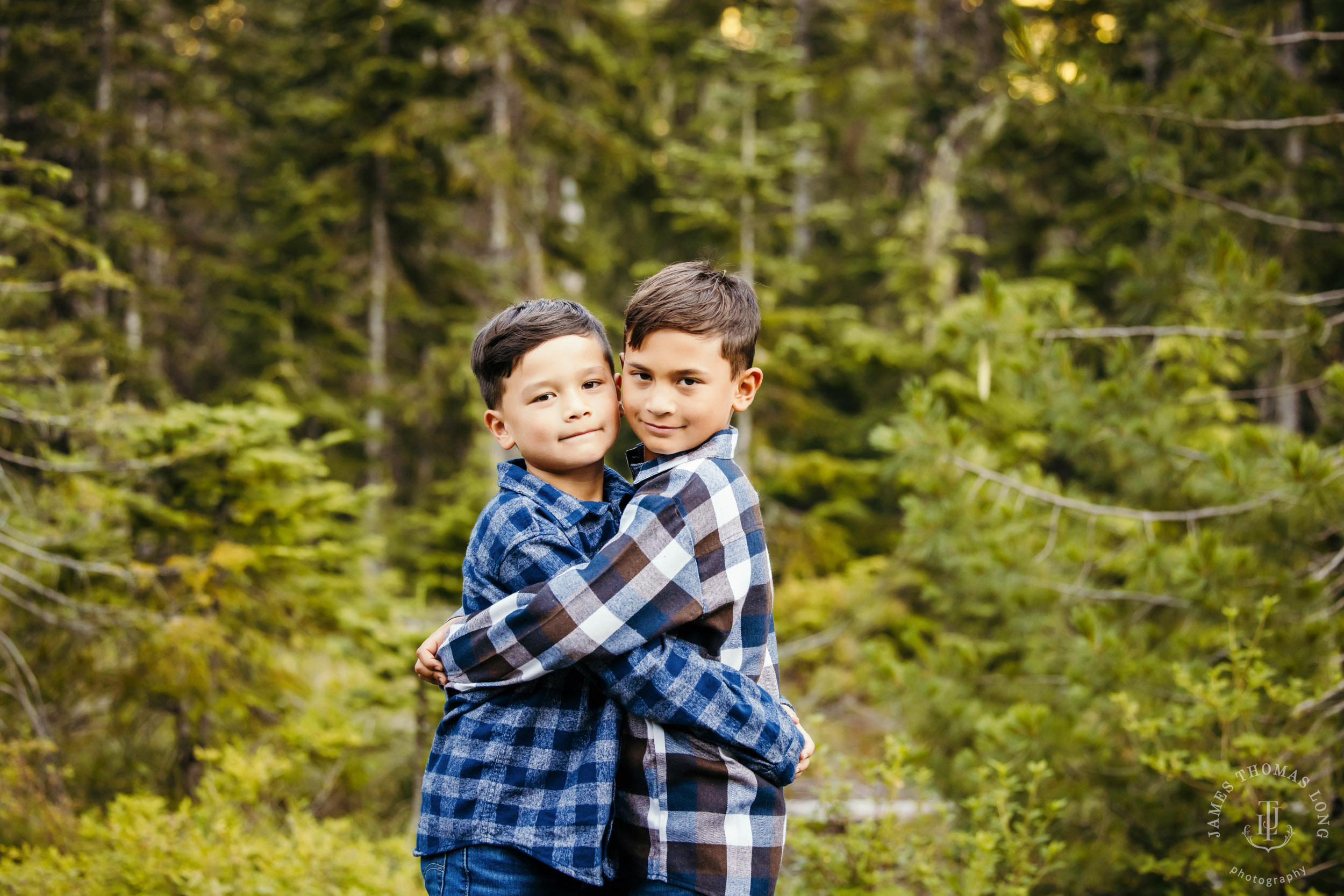 Mount Rainier family photography session by Seattle family photographer James Thomas Long Photography
