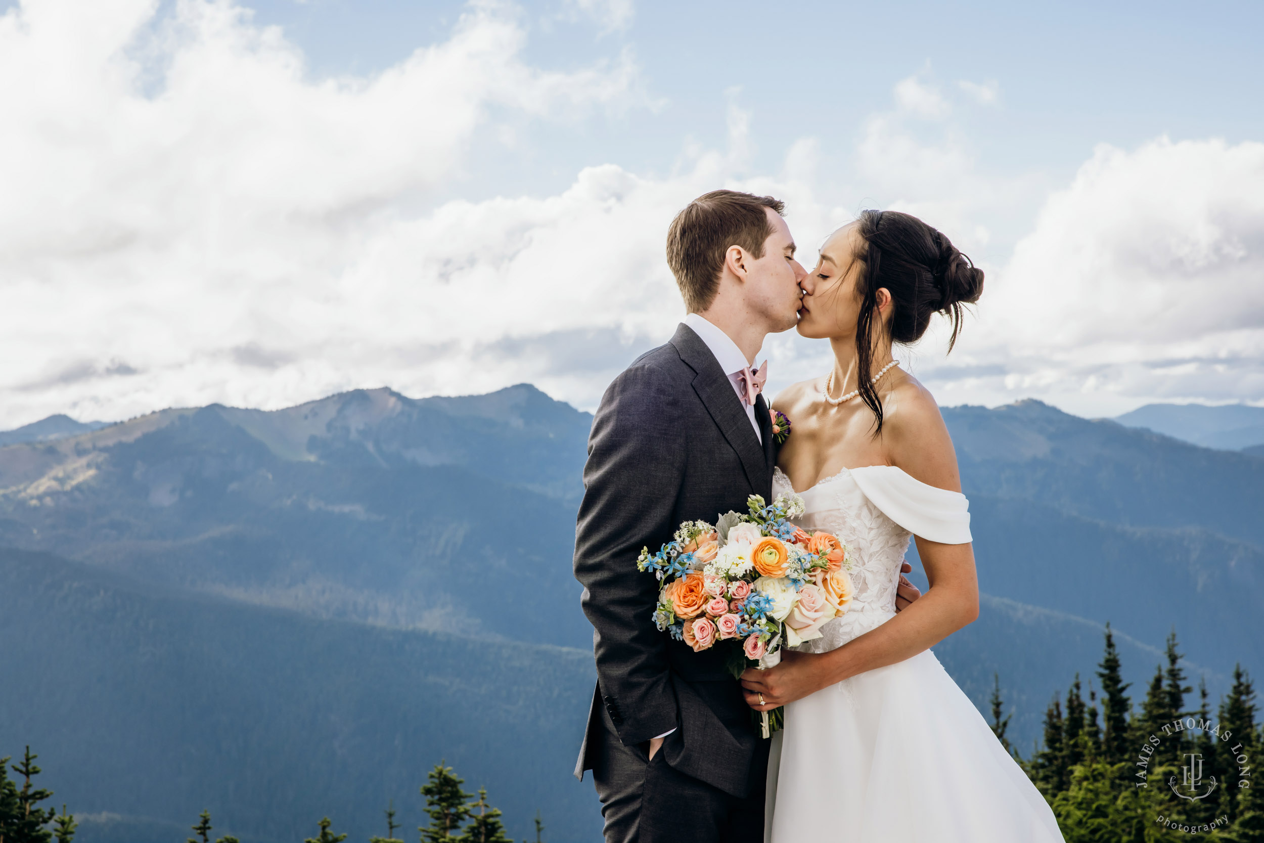 Crystal Mountain wedding by Seattle wedding photographer James Thomas Long Photography