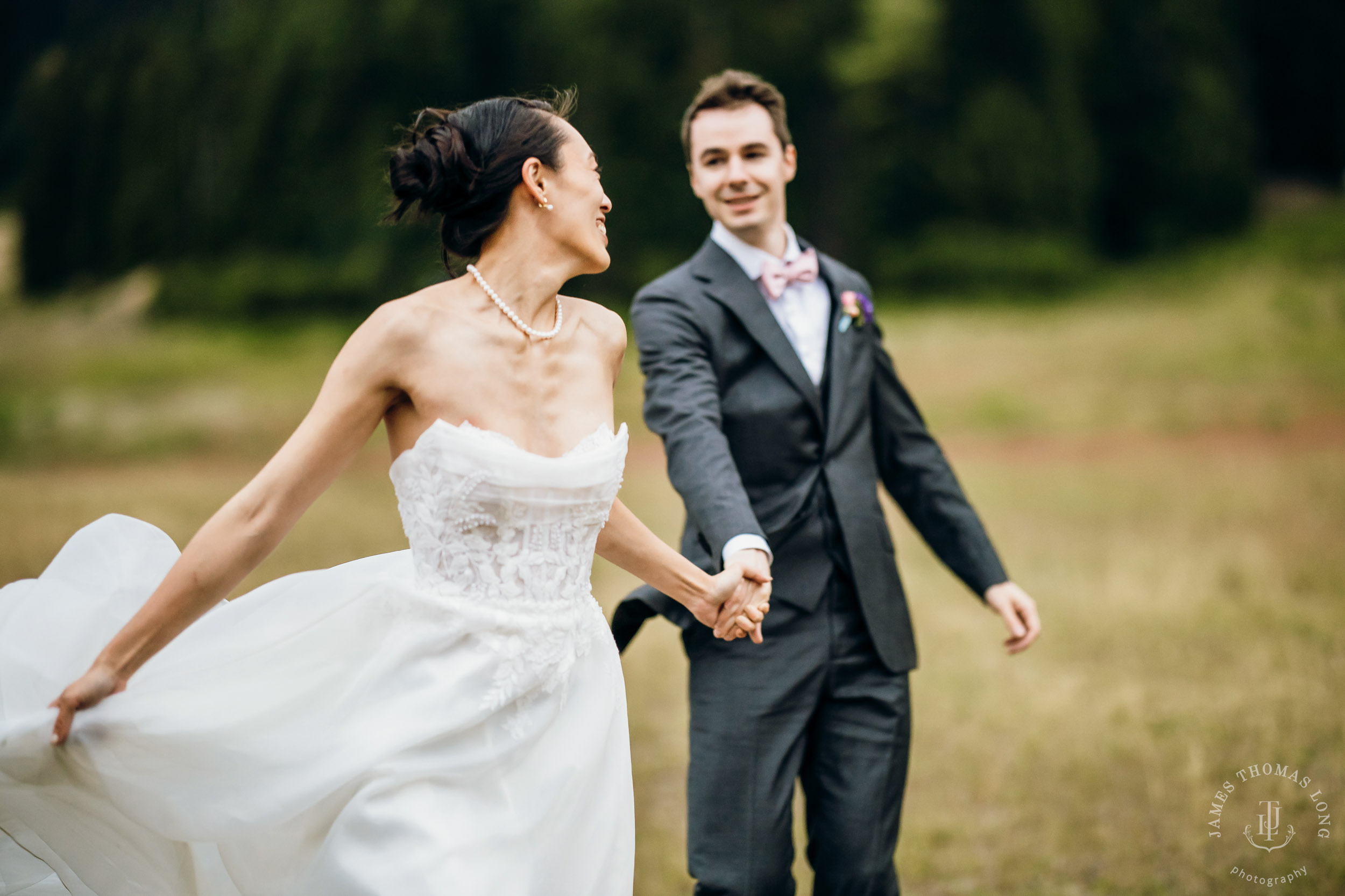 Crystal Mountain wedding by Seattle wedding photographer James Thomas Long Photography