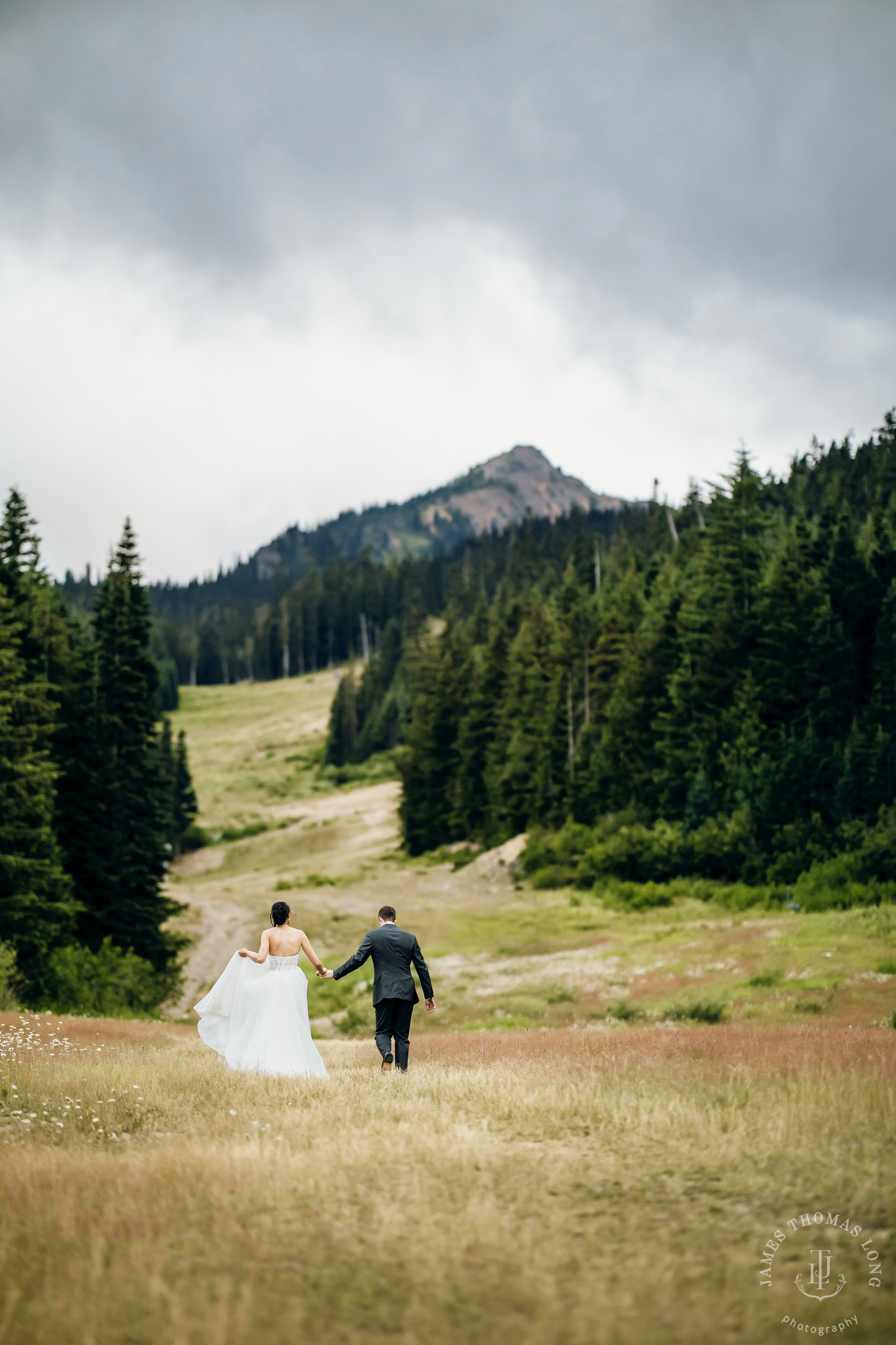 Crystal Mountain wedding by Seattle wedding photographer James Thomas Long Photography