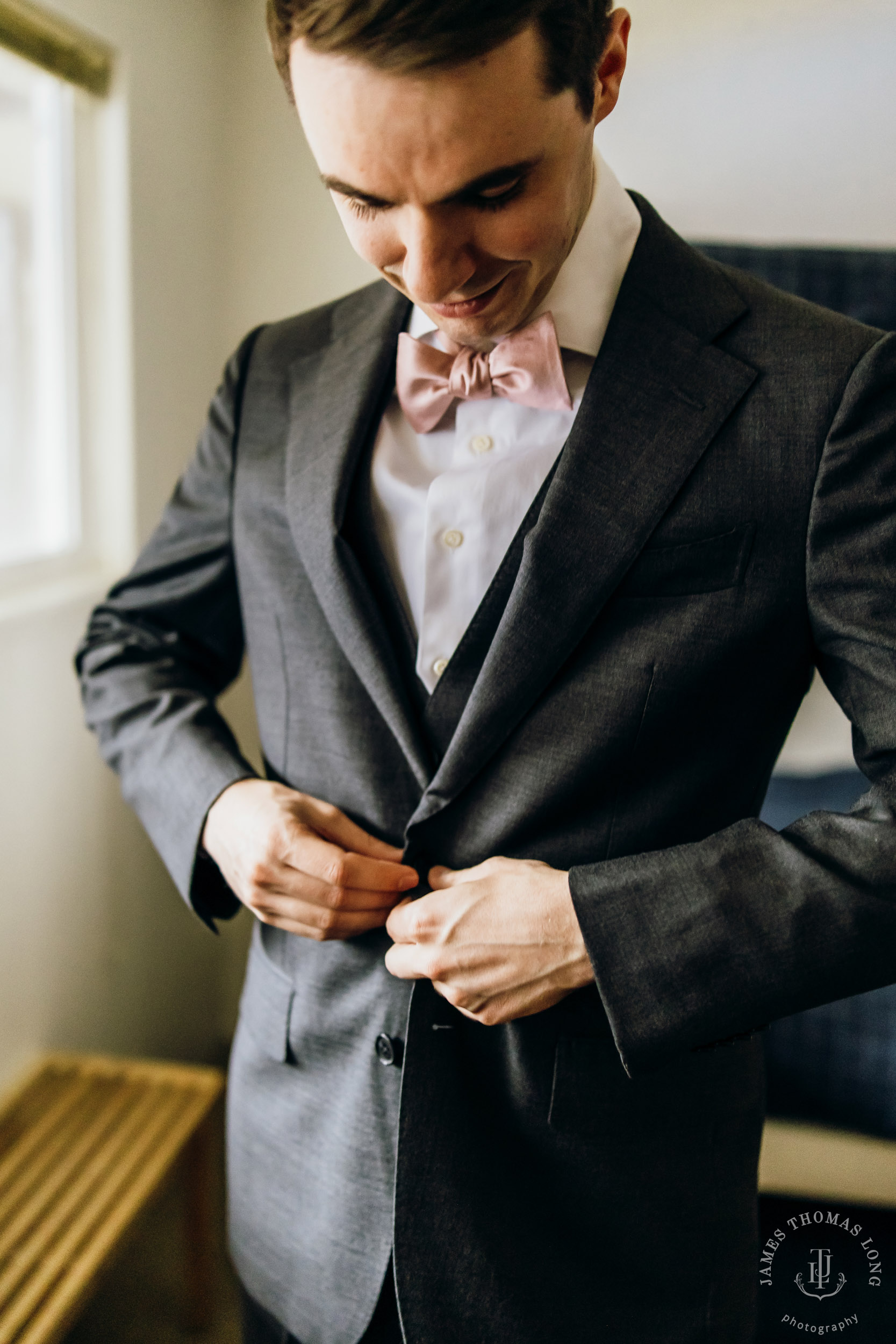 Crystal Mountain wedding by Seattle wedding photographer James Thomas Long Photography