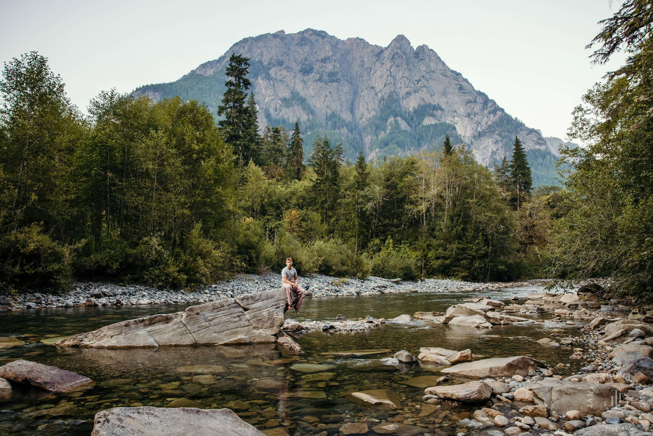 Cascade Mountain high school senior portrait session by Snoqualmie senior portrait photographer James Thomas Long Photography