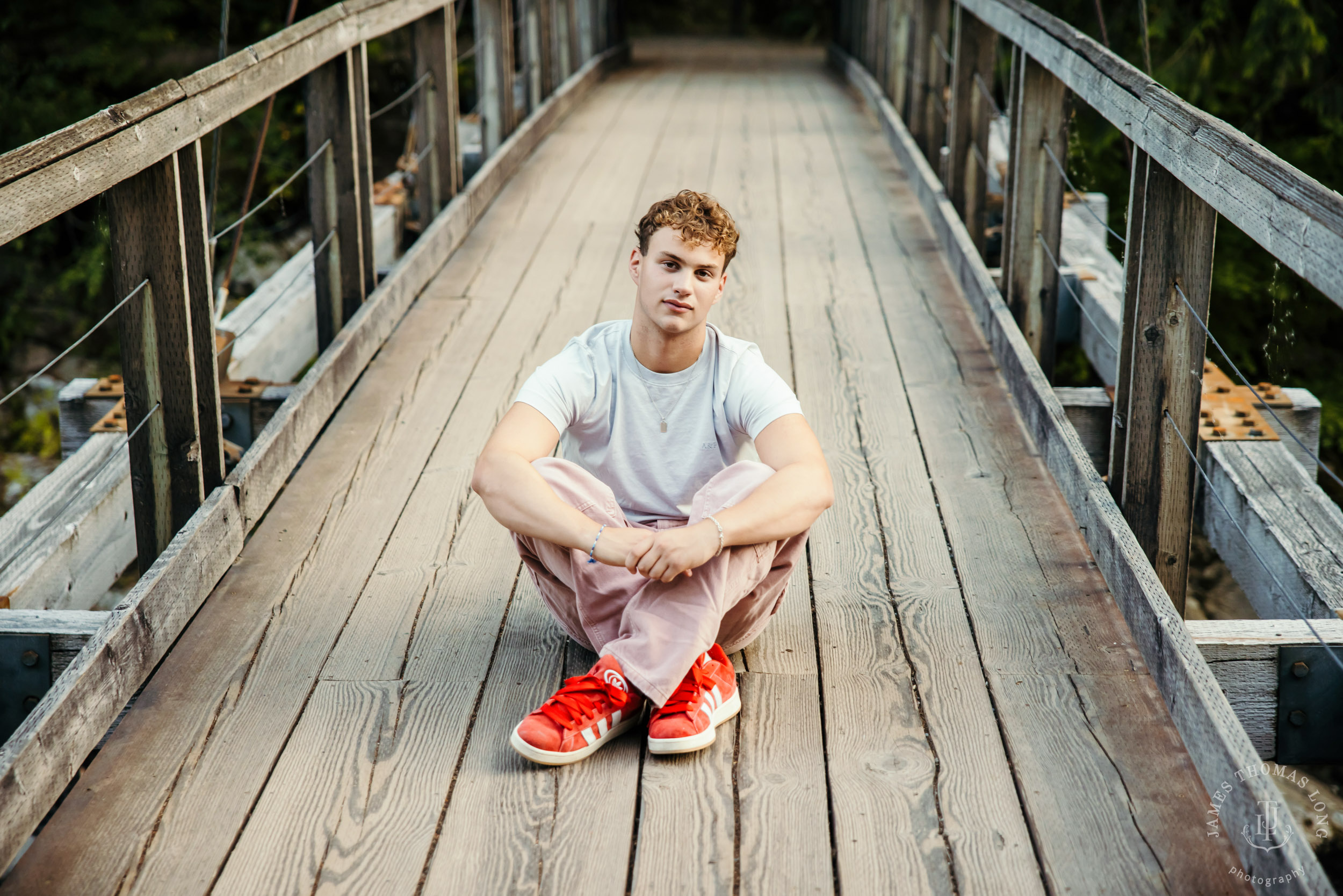 Cascade Mountain high school senior portrait session by Snoqualmie senior portrait photographer James Thomas Long Photography