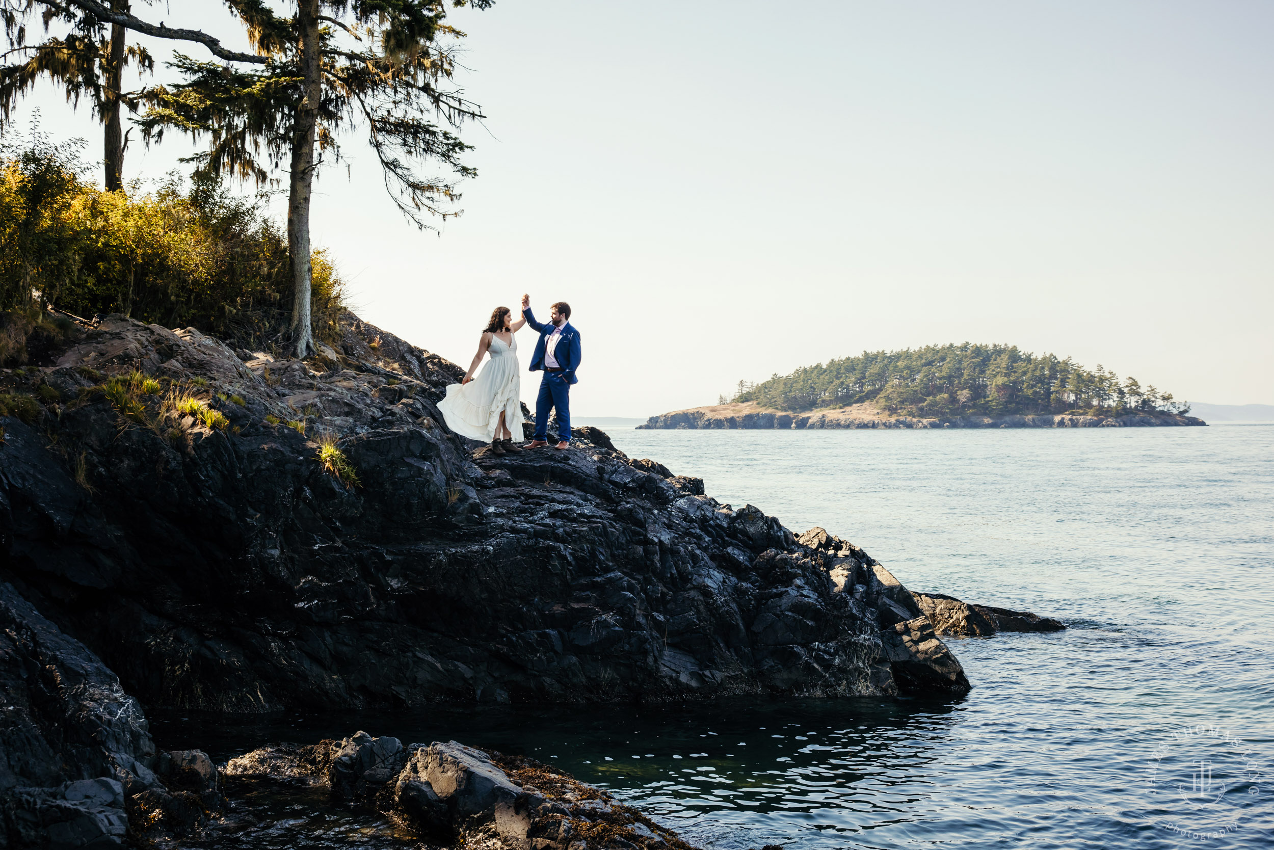 Washington Coast adventure engagement session by Seattle wedding photographer James Thomas Long Photography