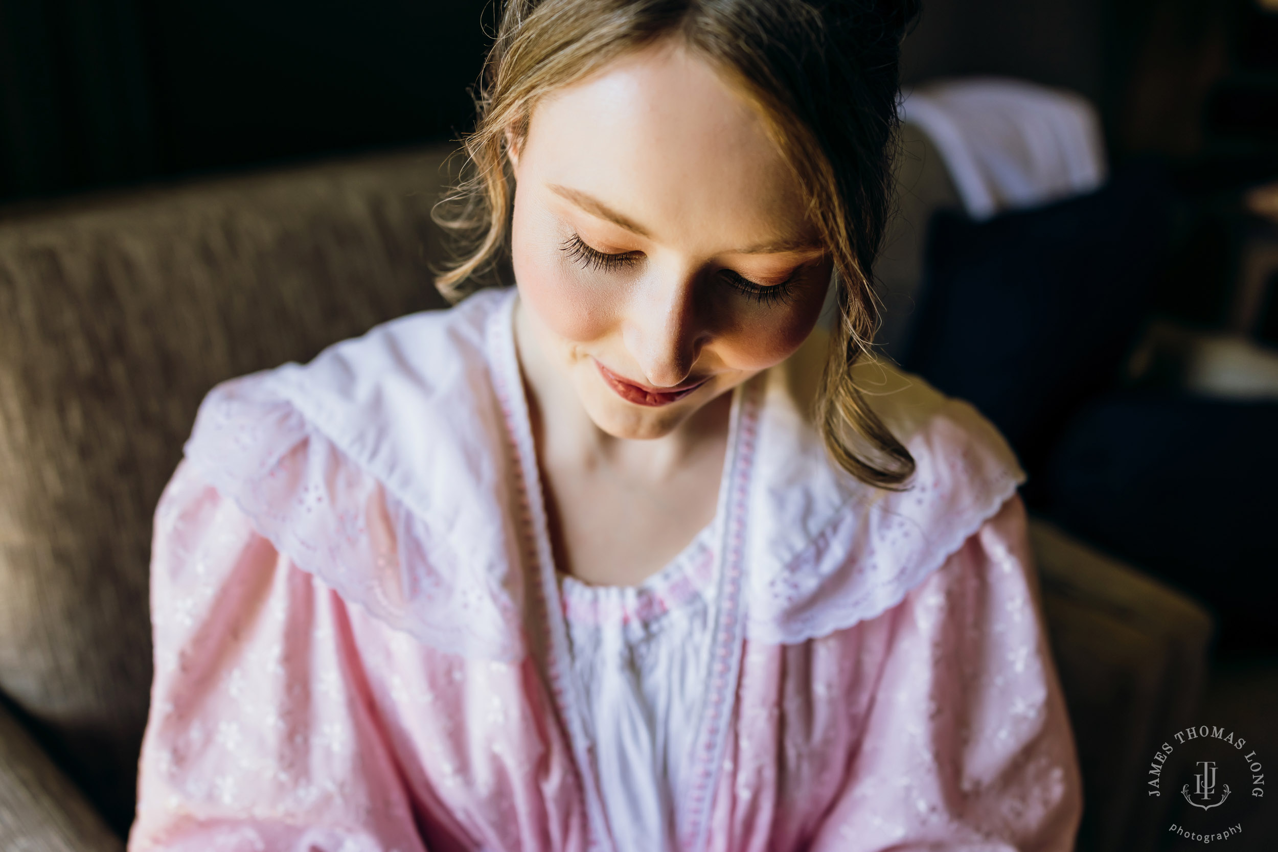 Salish Lodge Snoqualmie wedding by Snoqualmie wedding photographer James Thomas Long Photography