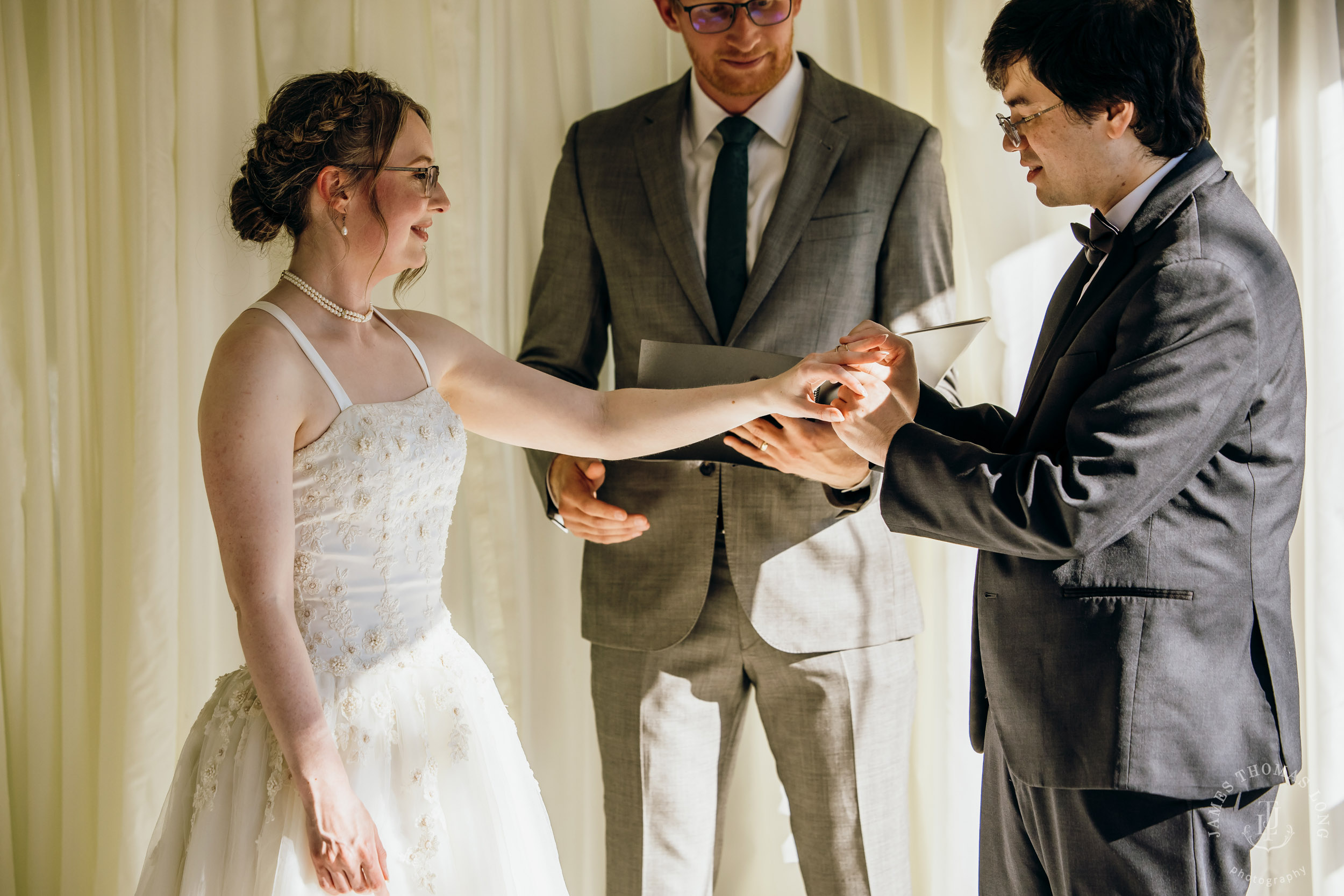 Salish Lodge Snoqualmie wedding by Snoqualmie wedding photographer James Thomas Long Photography