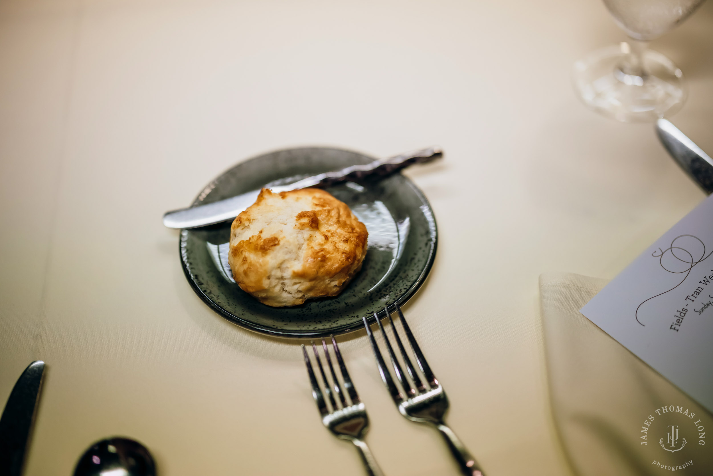Salish Lodge Snoqualmie wedding by Snoqualmie wedding photographer James Thomas Long Photography